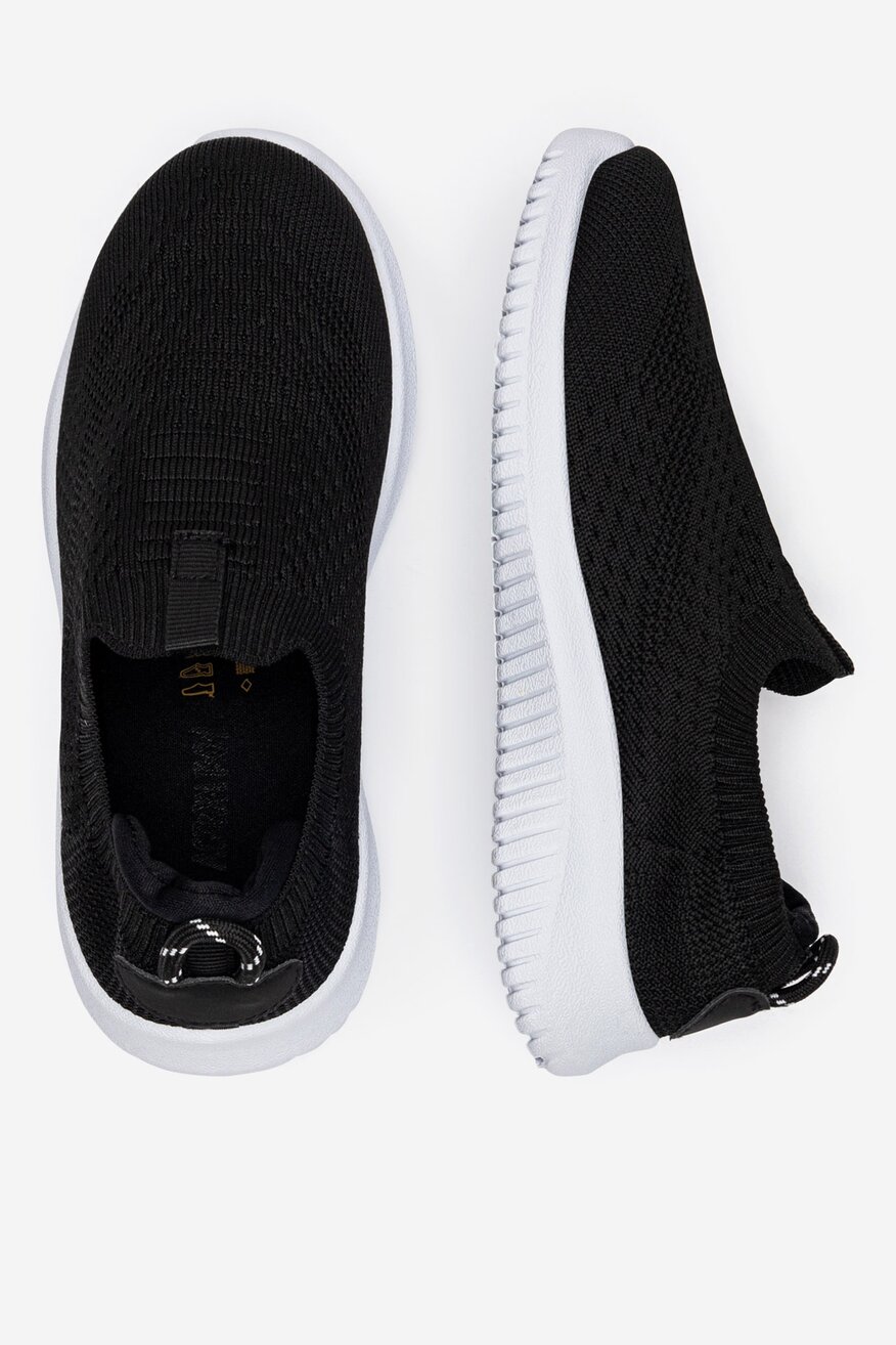 
                Sportska obuća Action Boy CRNA - 5905588752349