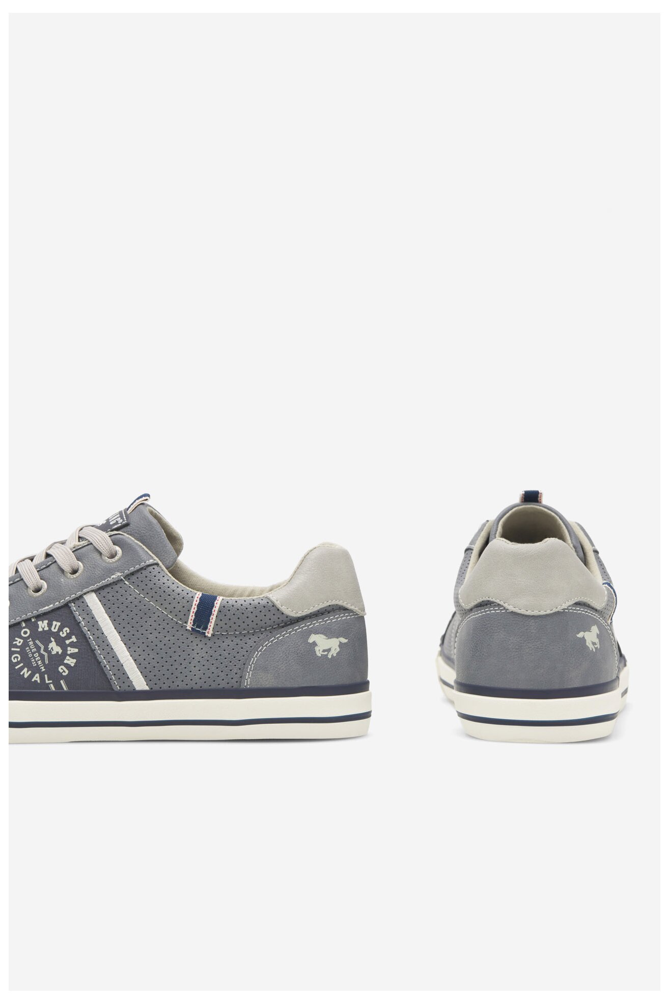 Plátěná obuv Mustang 4072-317 BLANKYTNĚ MODRÁ