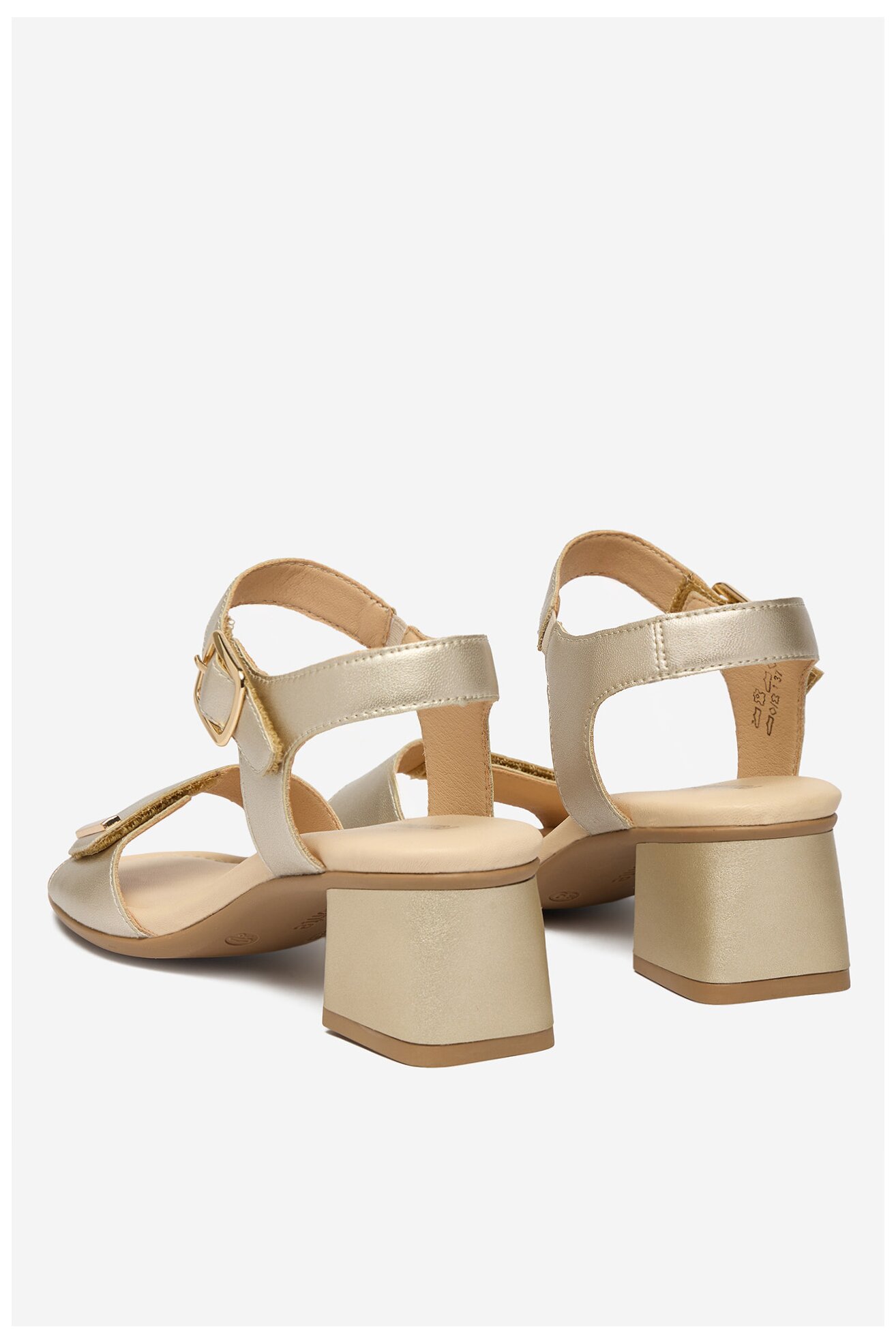 Sandały Remonte CEO-D1K54-90 Złoty