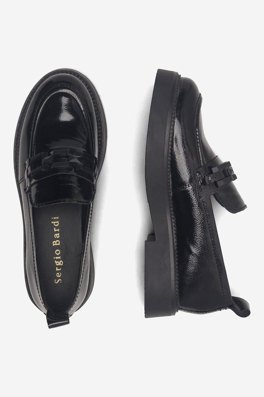 
                Mokaszin Sergio Bardi FEKETE - 5905588095484