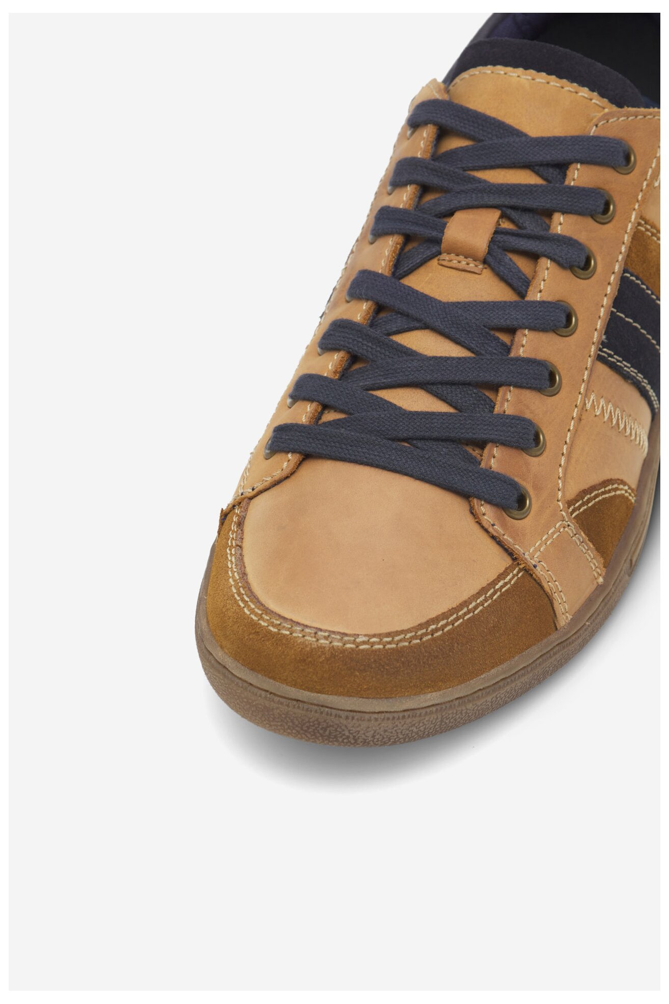 Półbuty Lasocki VICTOR4-57 MI08 Brązowy jasny