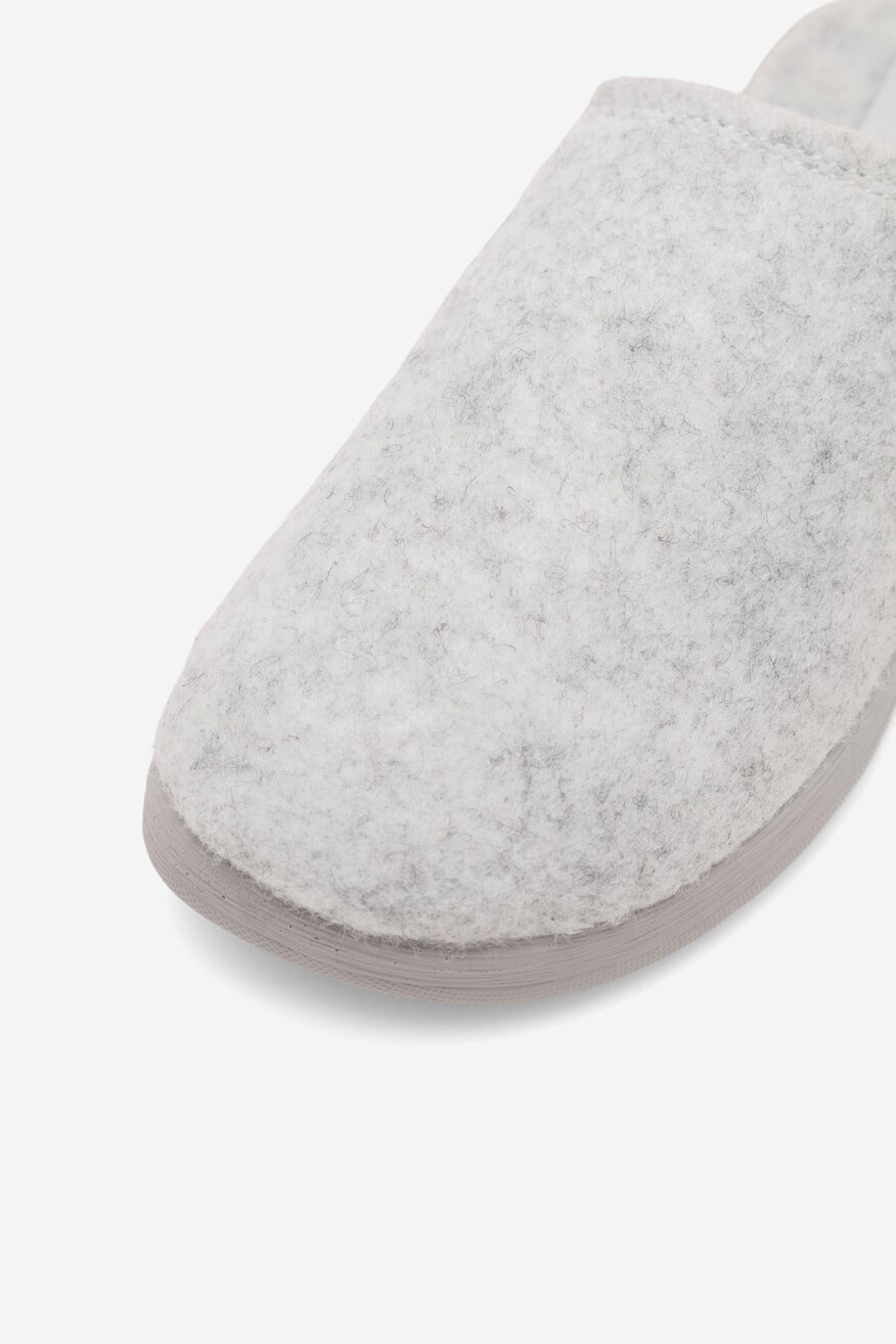 
                Капці Home&Relax СВІТЛО-СІРИЙ - 5905588085393