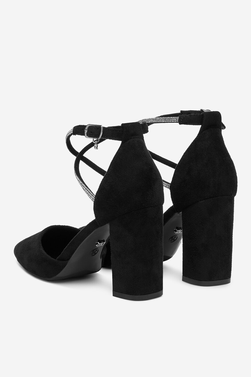 
                DeeZee - Czółenka na słupku - 5906751075821