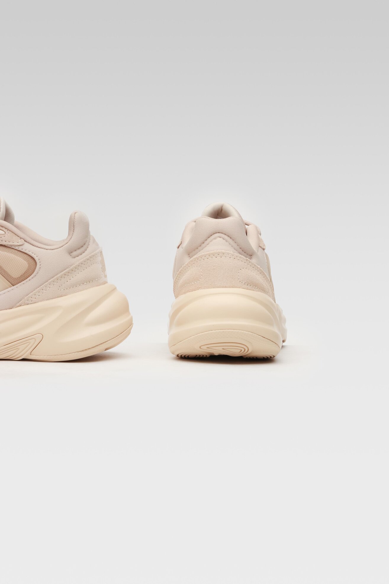 Obuwie sportowe adidas OZELLE HP2692 Beżowy