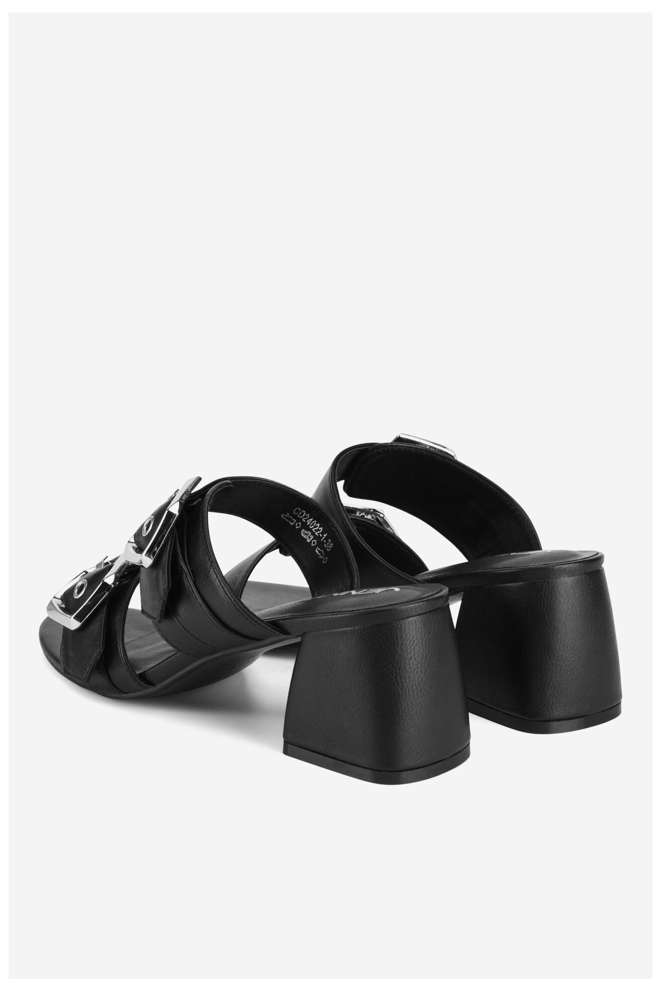 Klapki Jenny CD24022-1 Czarny