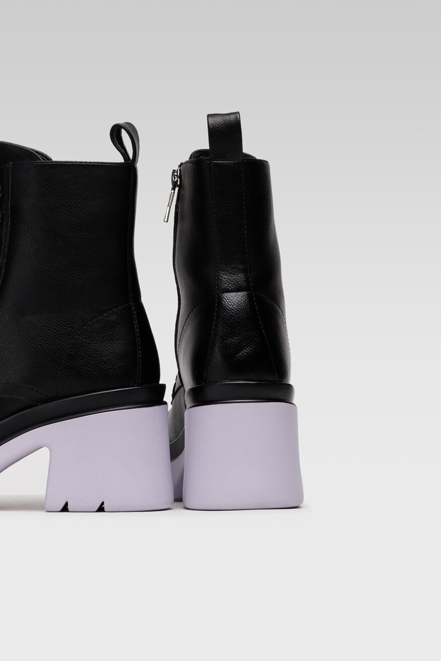 DeeZee - Trzewiki na grubej podeszwie - 5904862070469