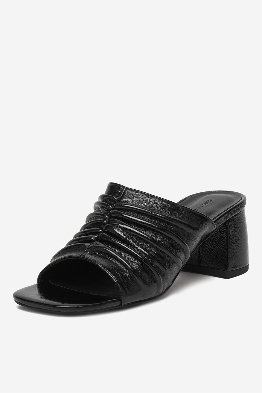 
                Gino Rossi - Klapki skórzane - 5906751999493