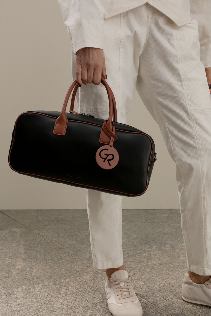 
                Gino Rossi - Torebka skórzana czarna - 5903698770277