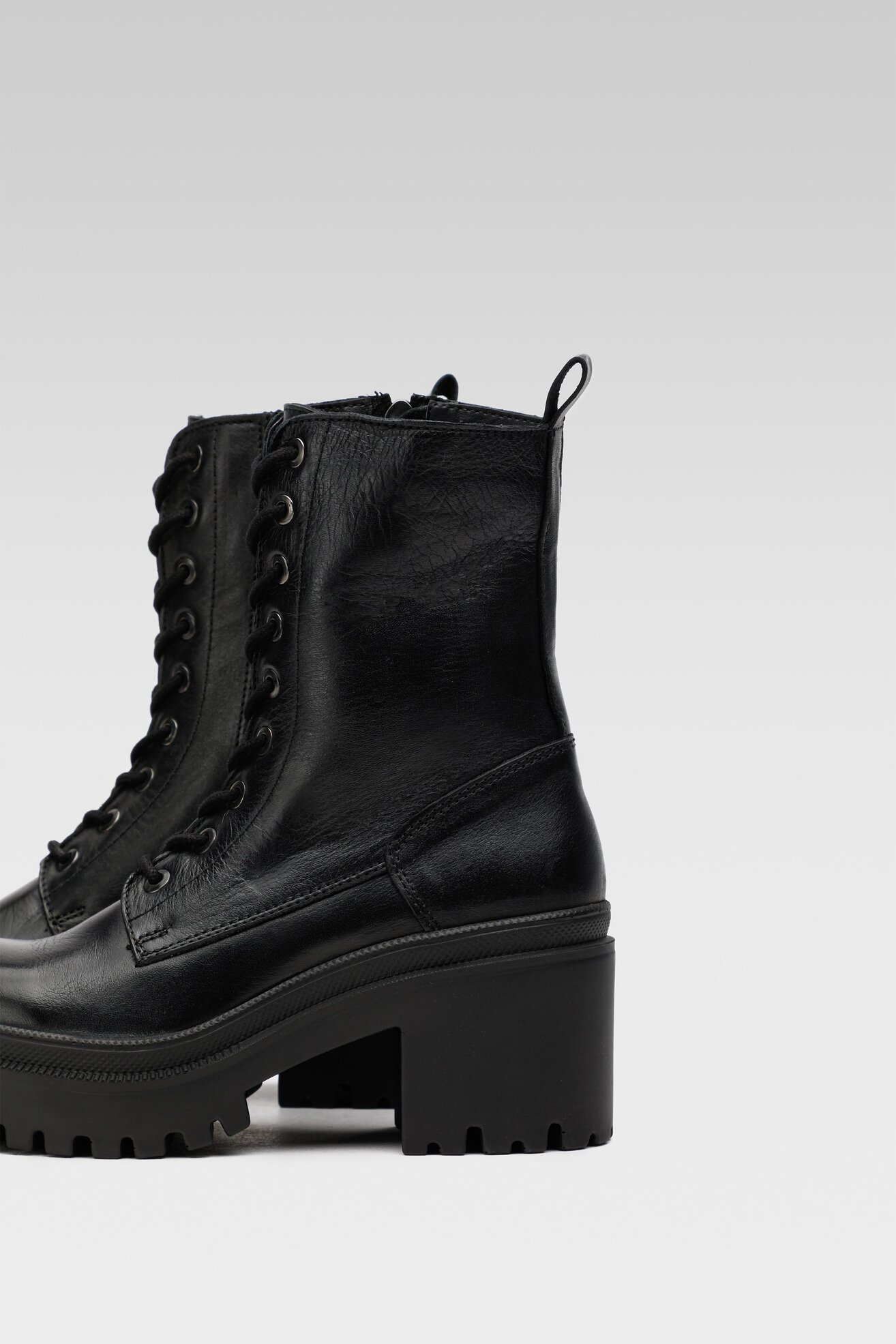 Trzewiki Inuovo 738031 Czarny