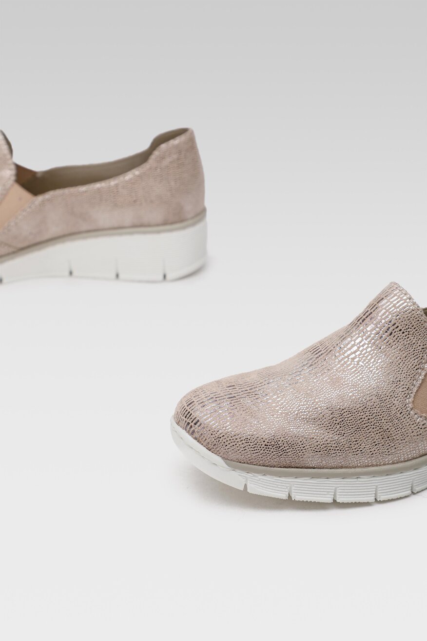 
                Félcipő Rieker SÖTÉTBÉZS - 5904862472089