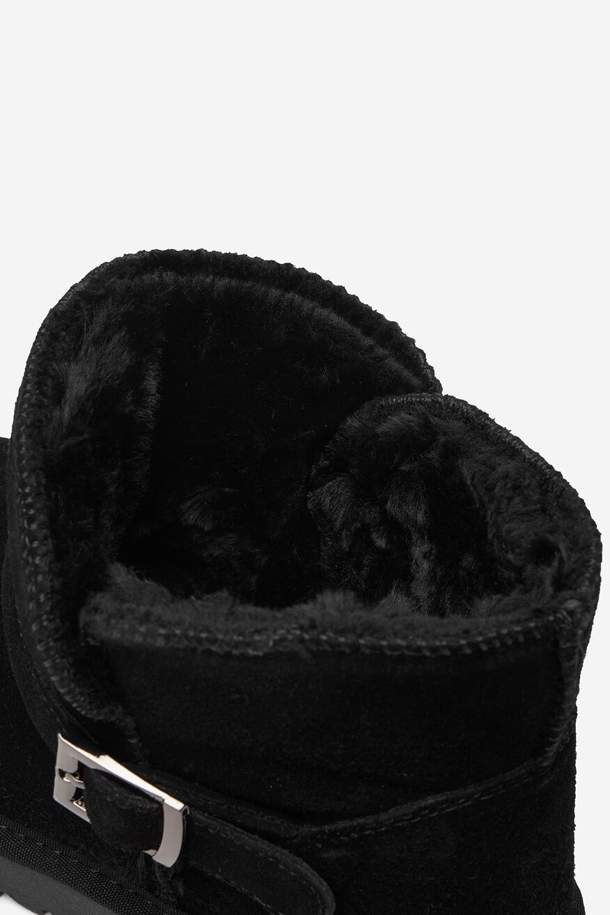 
                Ghete DeeZee NEGRU - 5904410443714