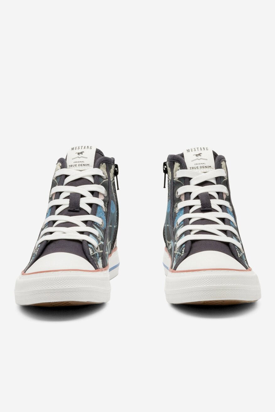 
                Mustang - Trampki czarne - 5904862665634