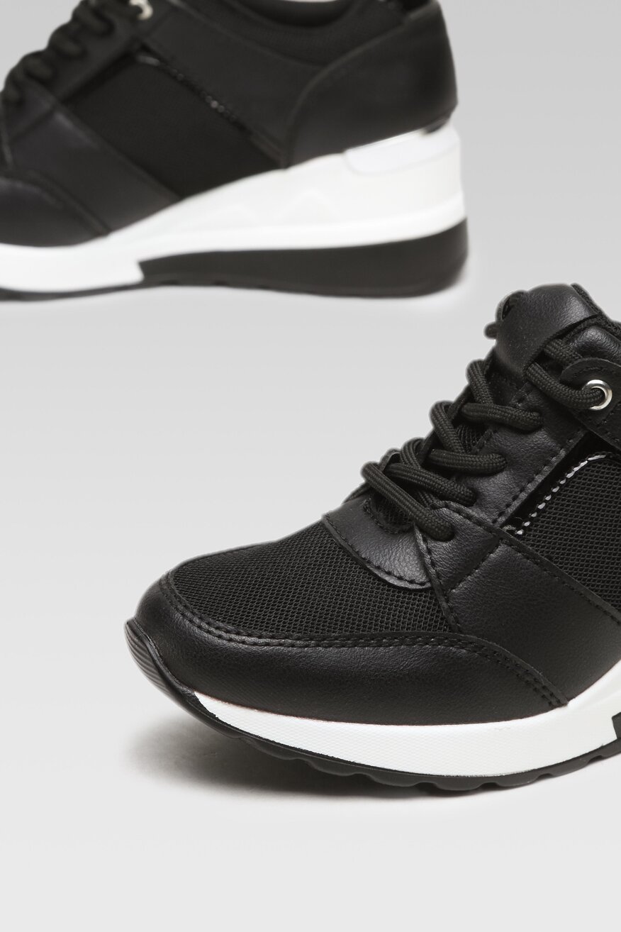 
                Кросівки Clara Barson ЧОРНИЙ - 5904862511764