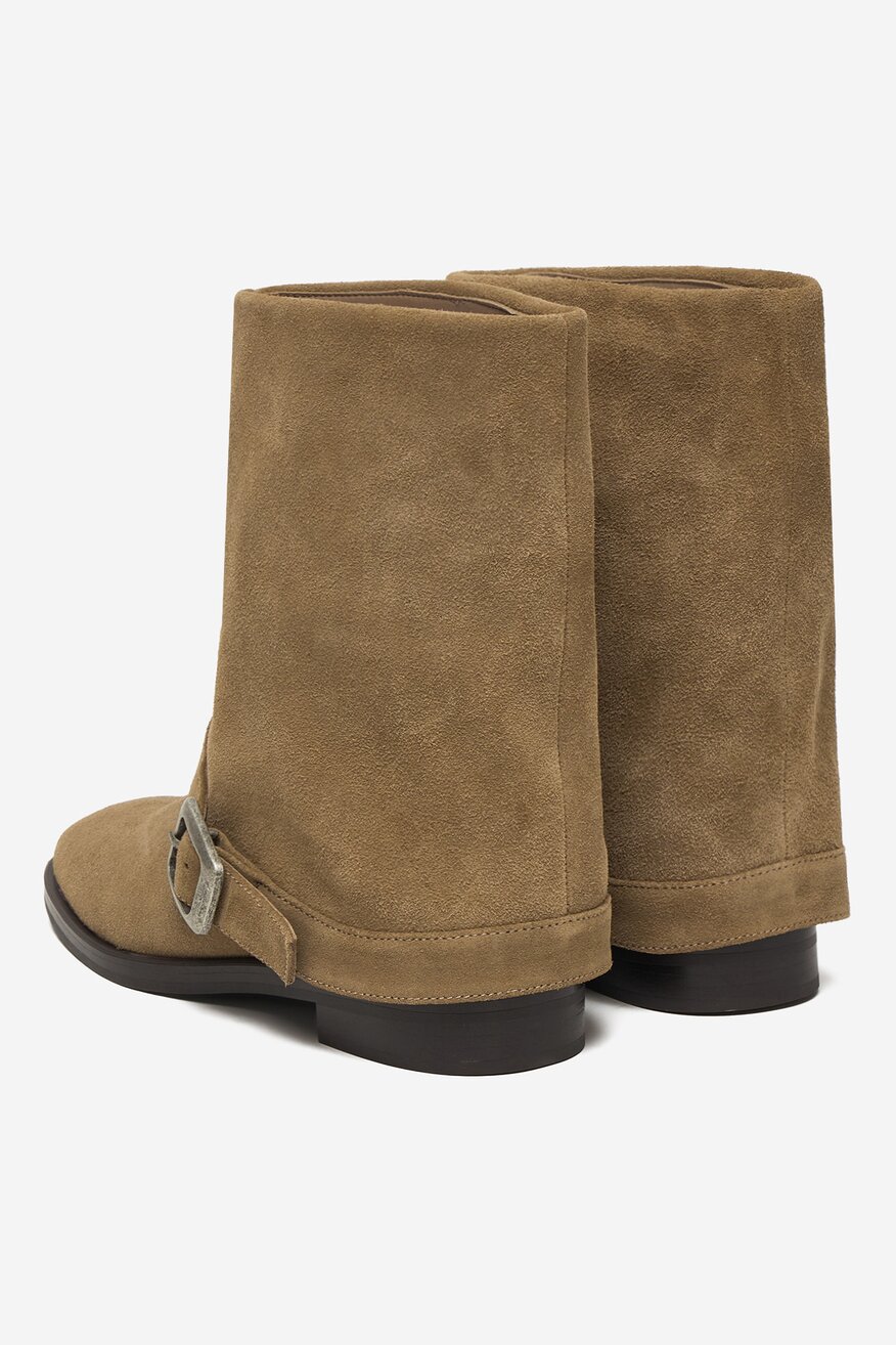 
                Bokacsizma G-STAR RAW SÖTÉTBÉZS - 5906751265505