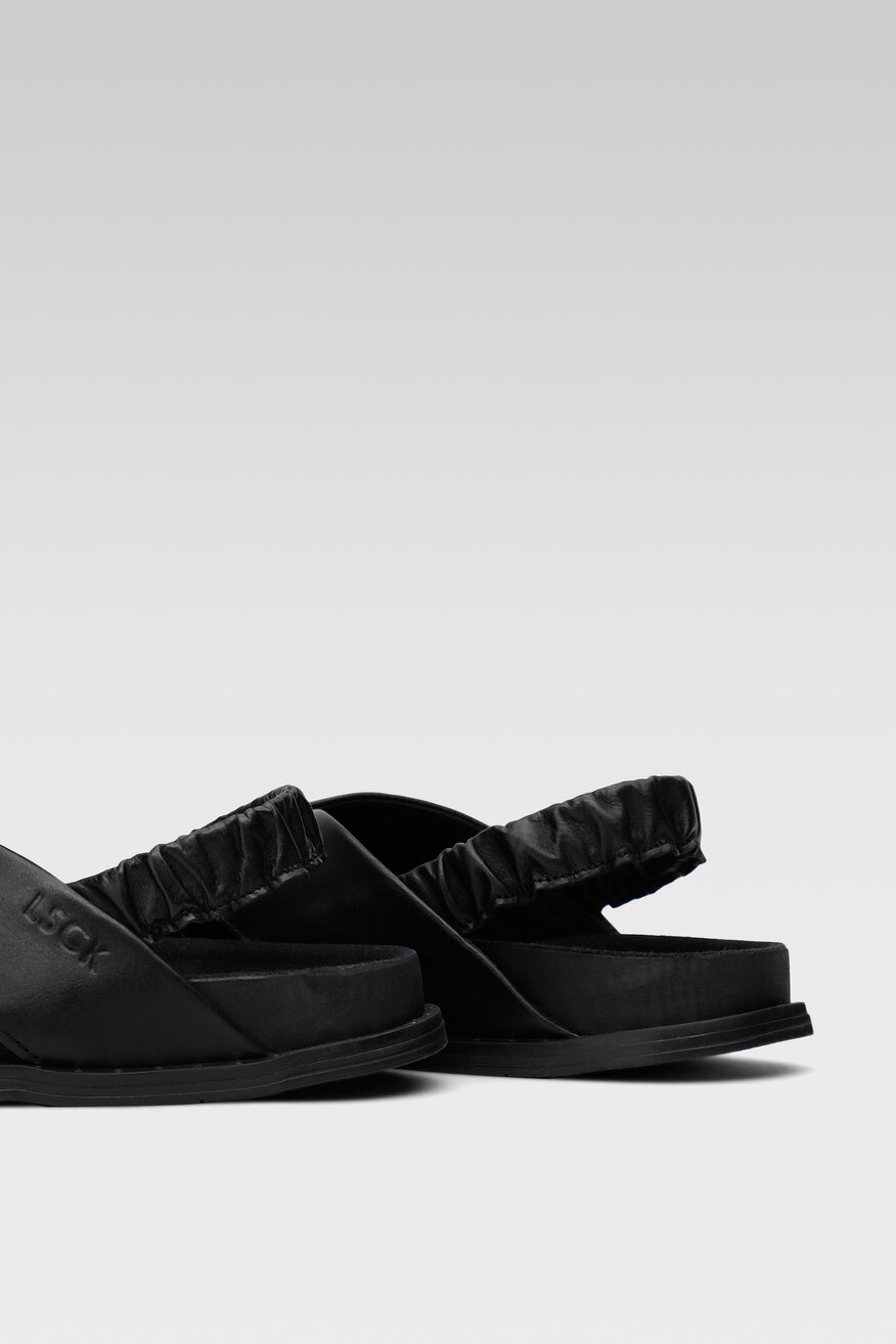 
                Сандалі Lasocki ЧОРНИЙ - 5904248431693