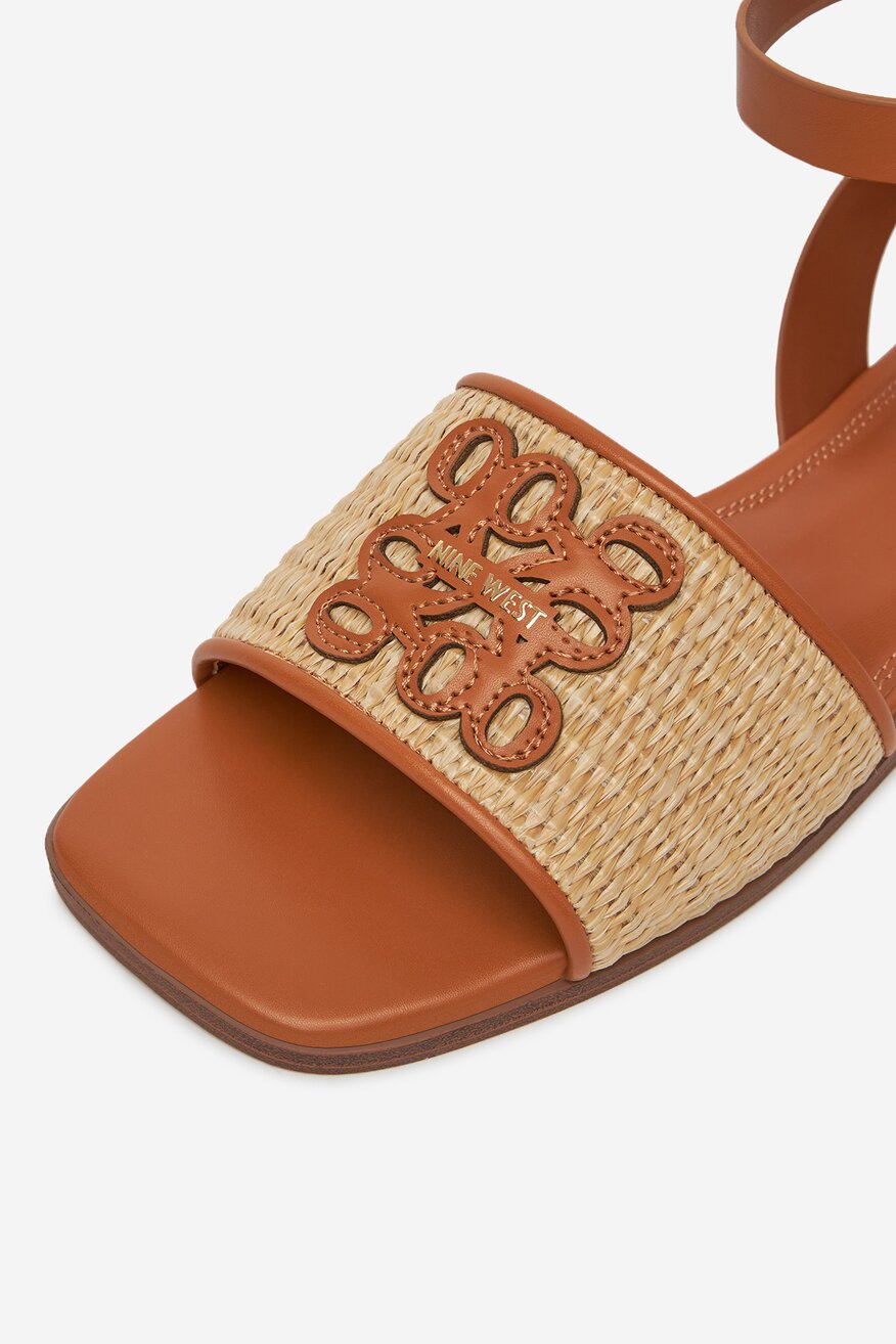 
                NINE WEST - Sandały - 5906751904121