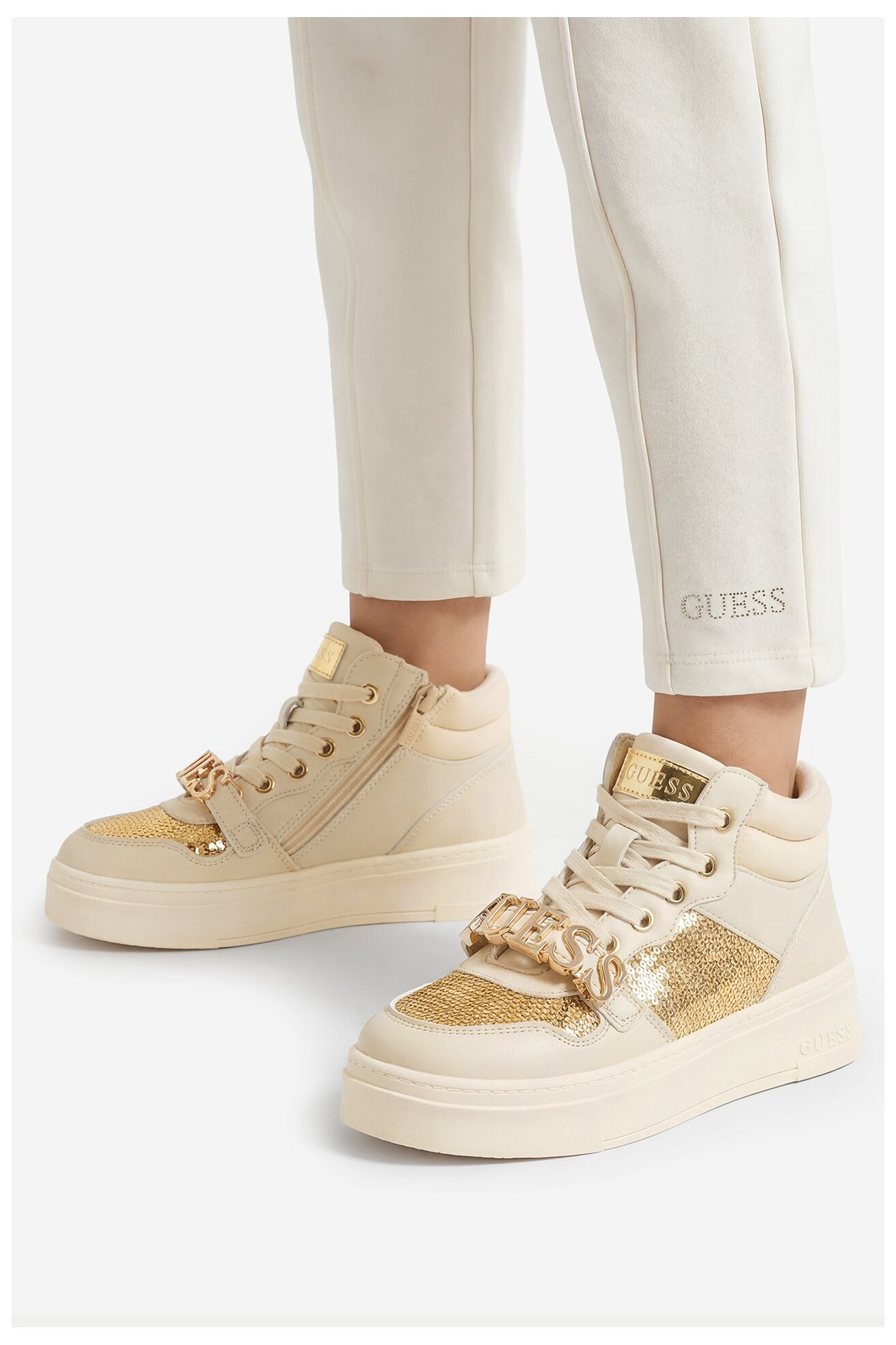Sneakers GUESS CEOWB-AVO-357-05 Złoty