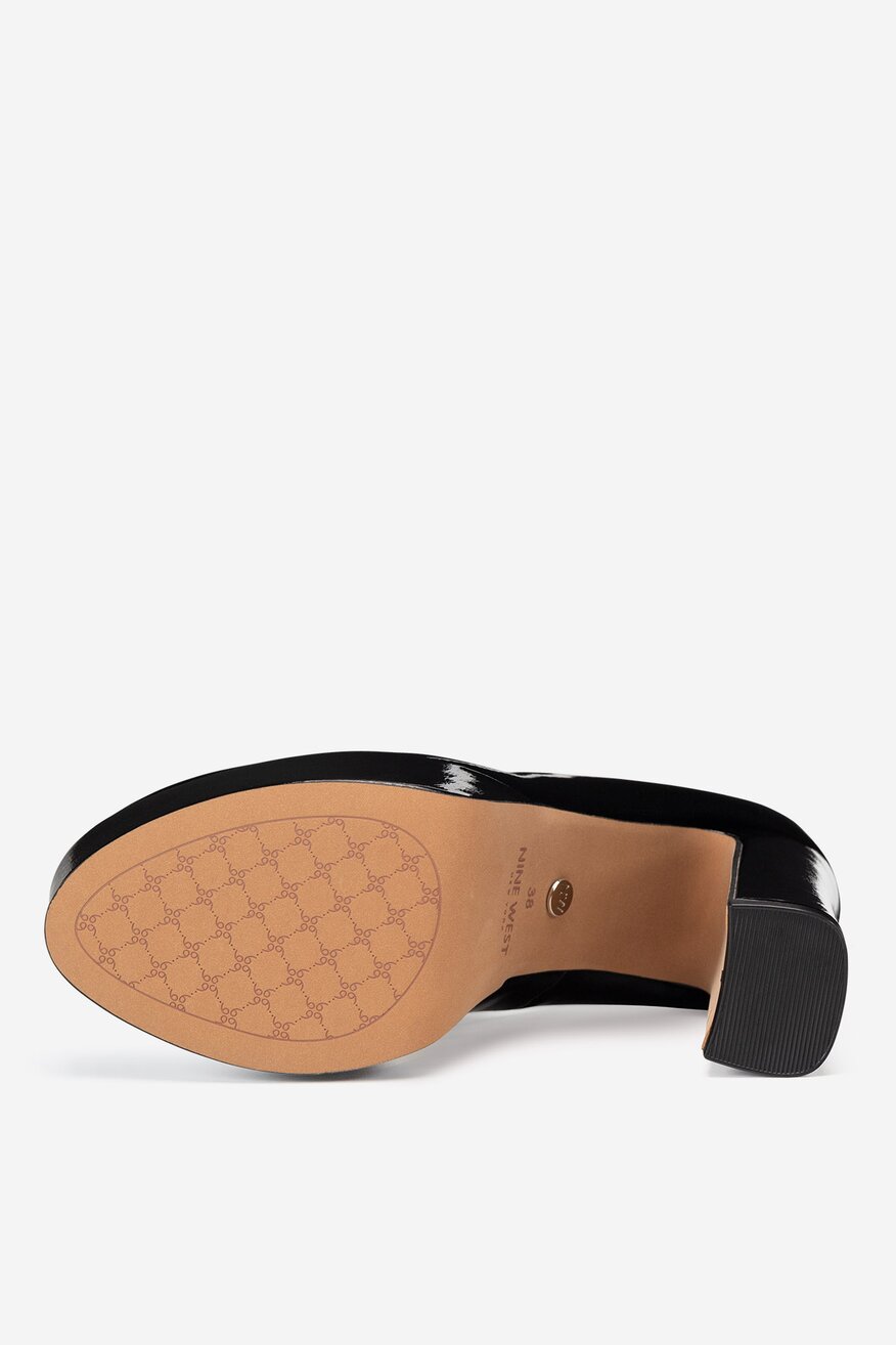 
                Körömcipő NINE WEST FEKETE - 5906751384565