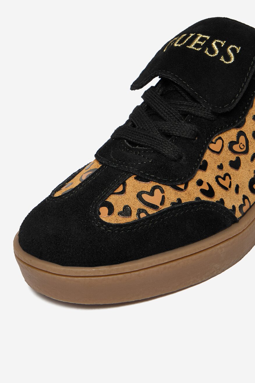 
                        Сникърси GUESS KIDS CEO-513-053 A ЧЕРЕН - 5906751757956