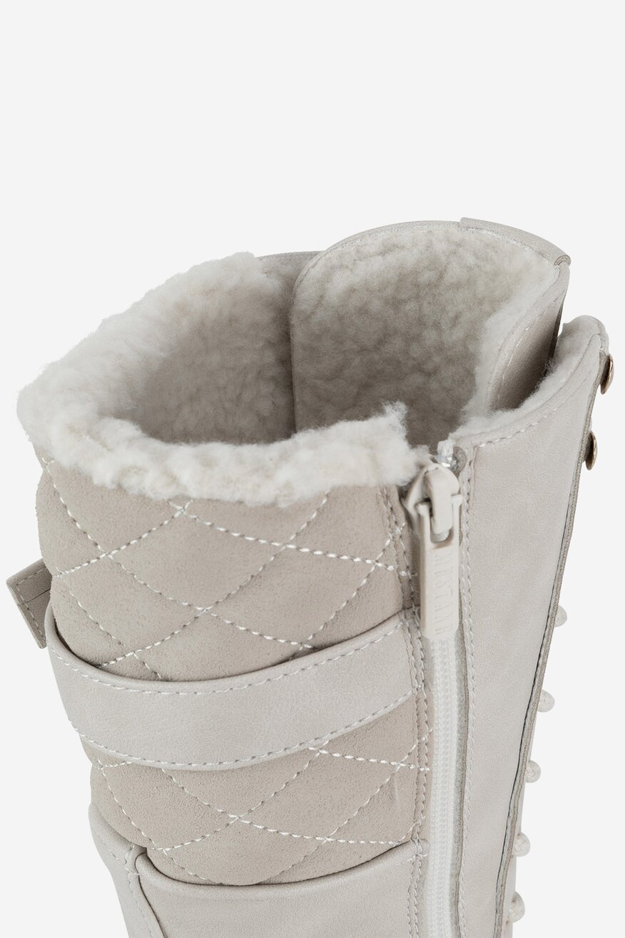 
                Боти Mustang БЯЛ - 5905588863960