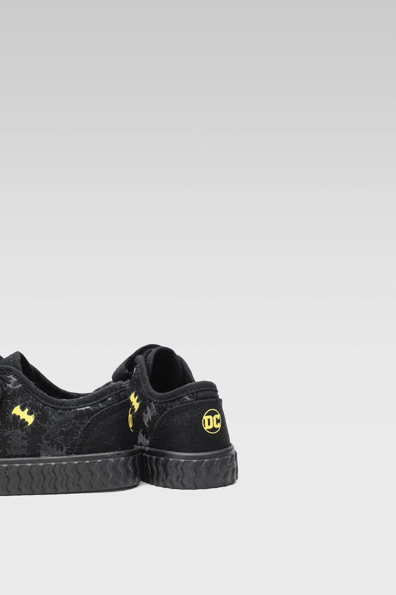 Кецове Batman SS23-132WBBAT ЧЕРЕН