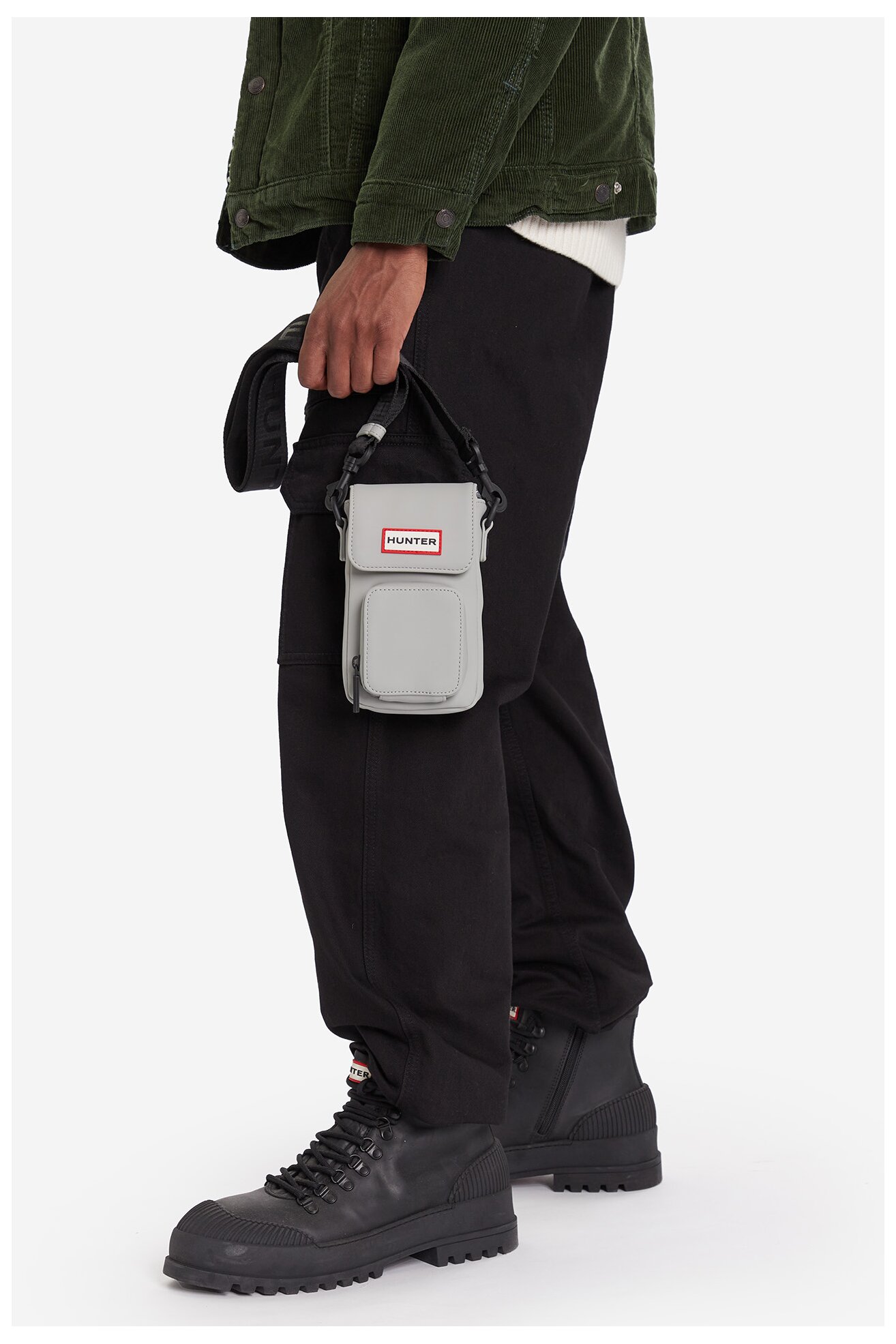 Дамска чанта HUNTER C-HTR-B-015-08 СВЕТЛОСИВ