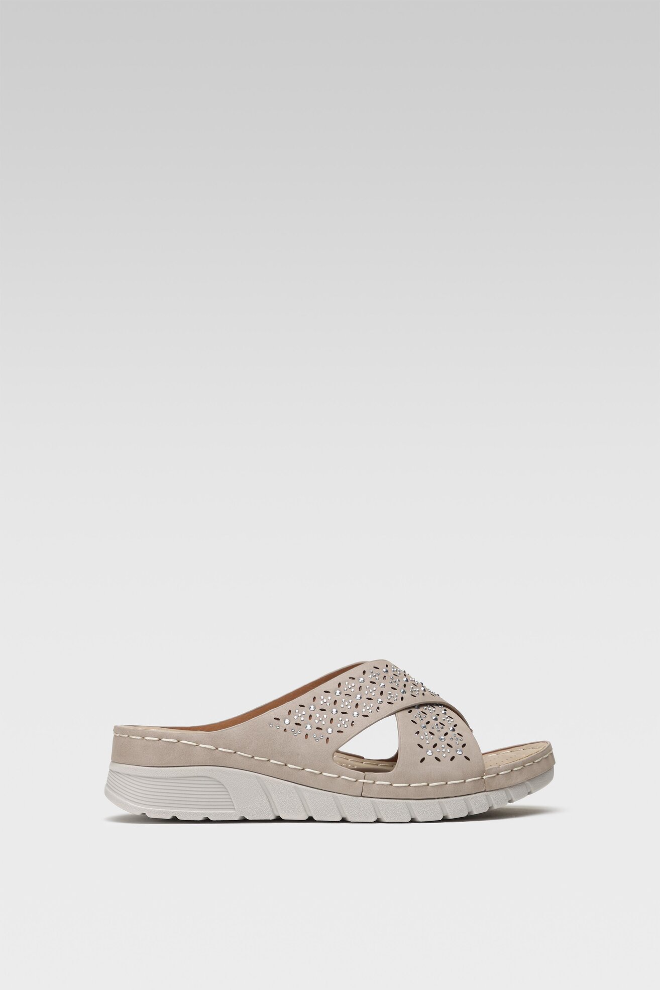 Klapki Clara Barson WS8054-02 Beżowy