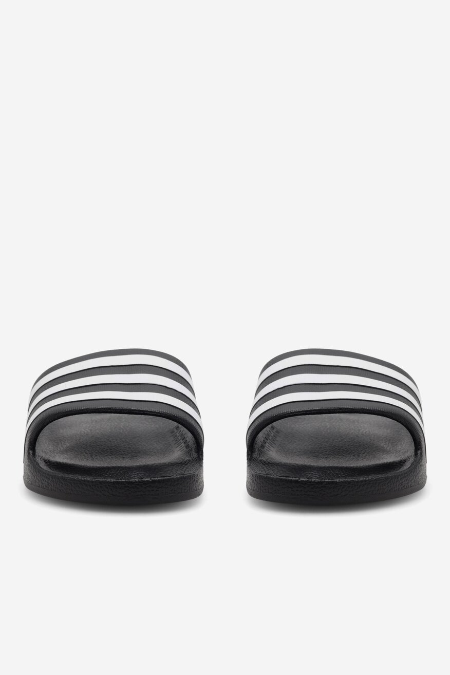 Plážové pantofle adidas ČERNÁ - 5905588383420