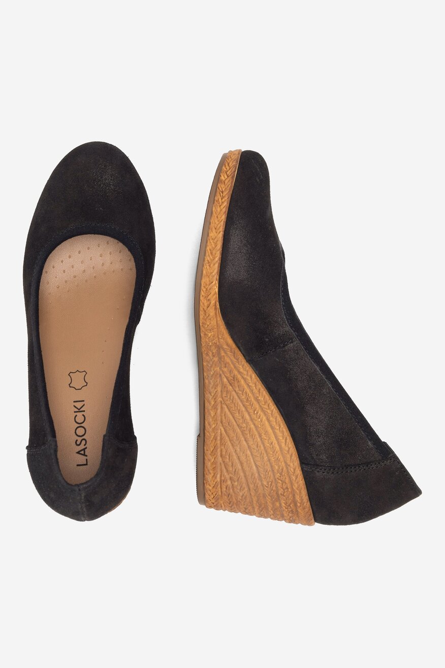 
                Félcipő Lasocki FEKETE - 5904862588704