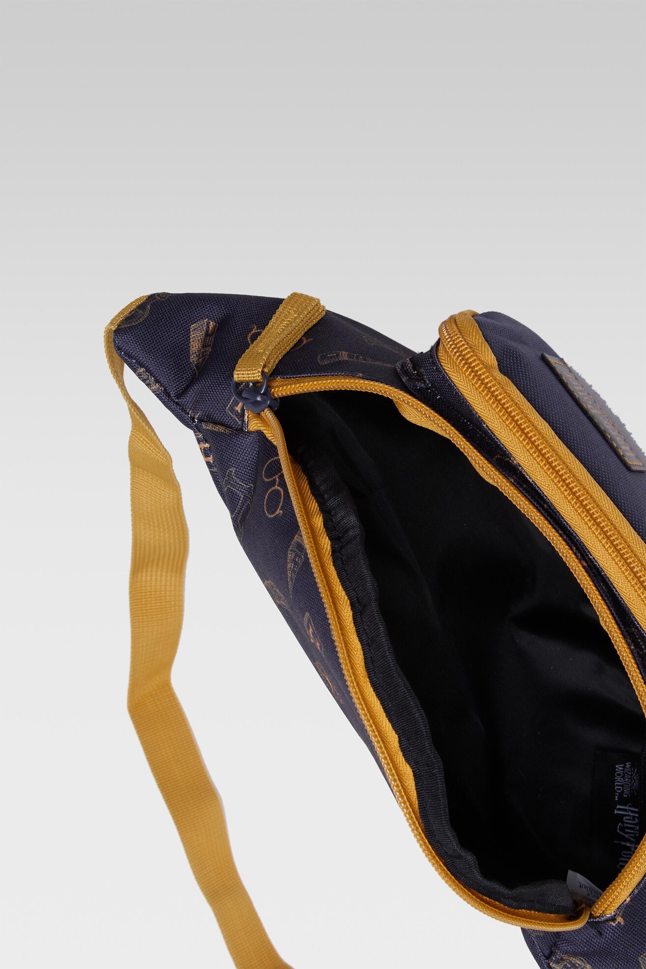 Torebka młodzieżowa Harry Potter ACCCS-SS22-47WBHP Granatowy