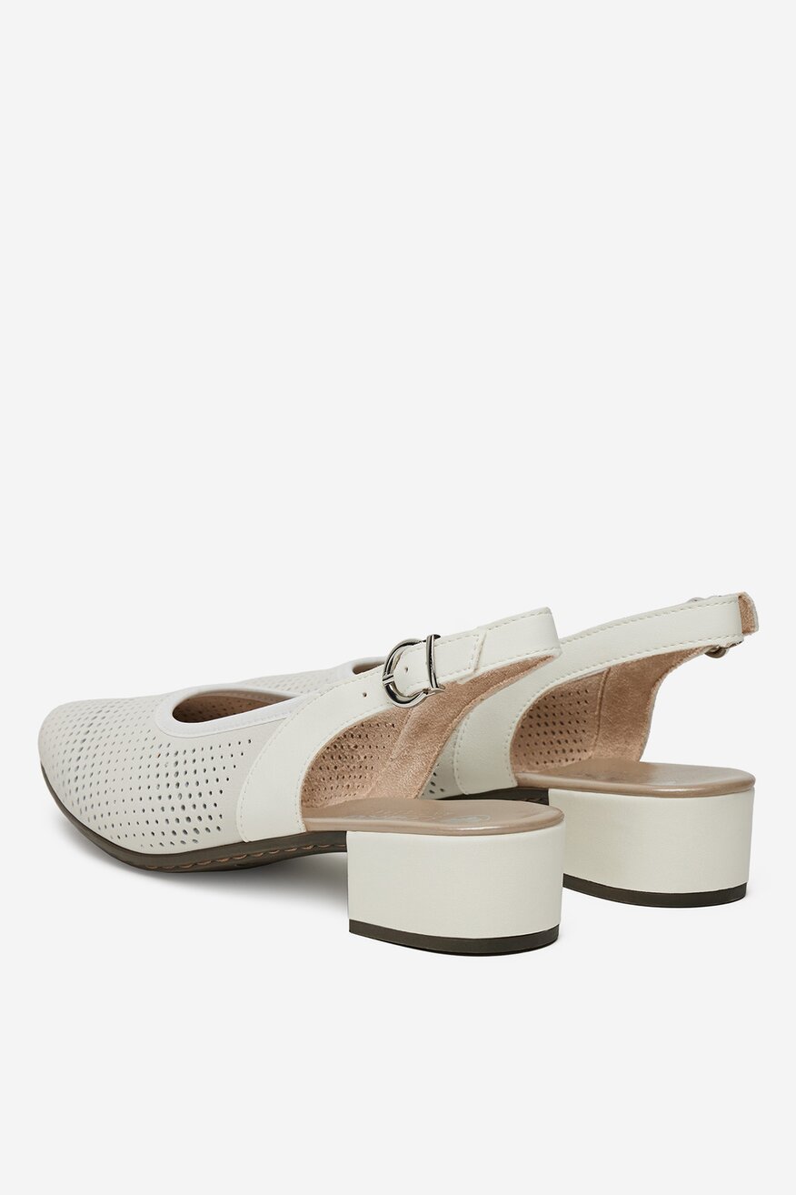 
                Елегантни обувки Rieker БЯЛ - 5906751832028