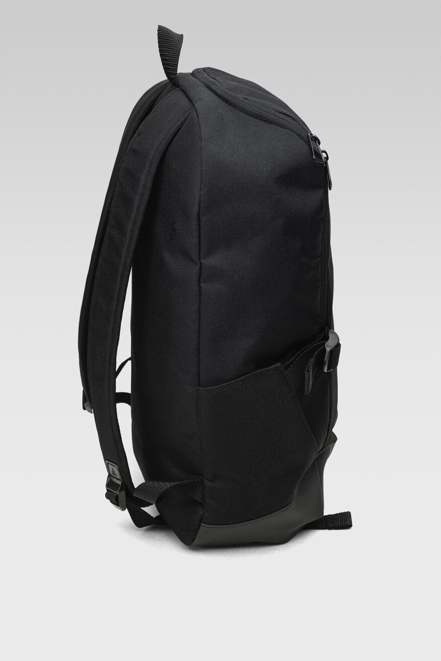 
                Раница adidas ЧЕРЕН - 5904248752415