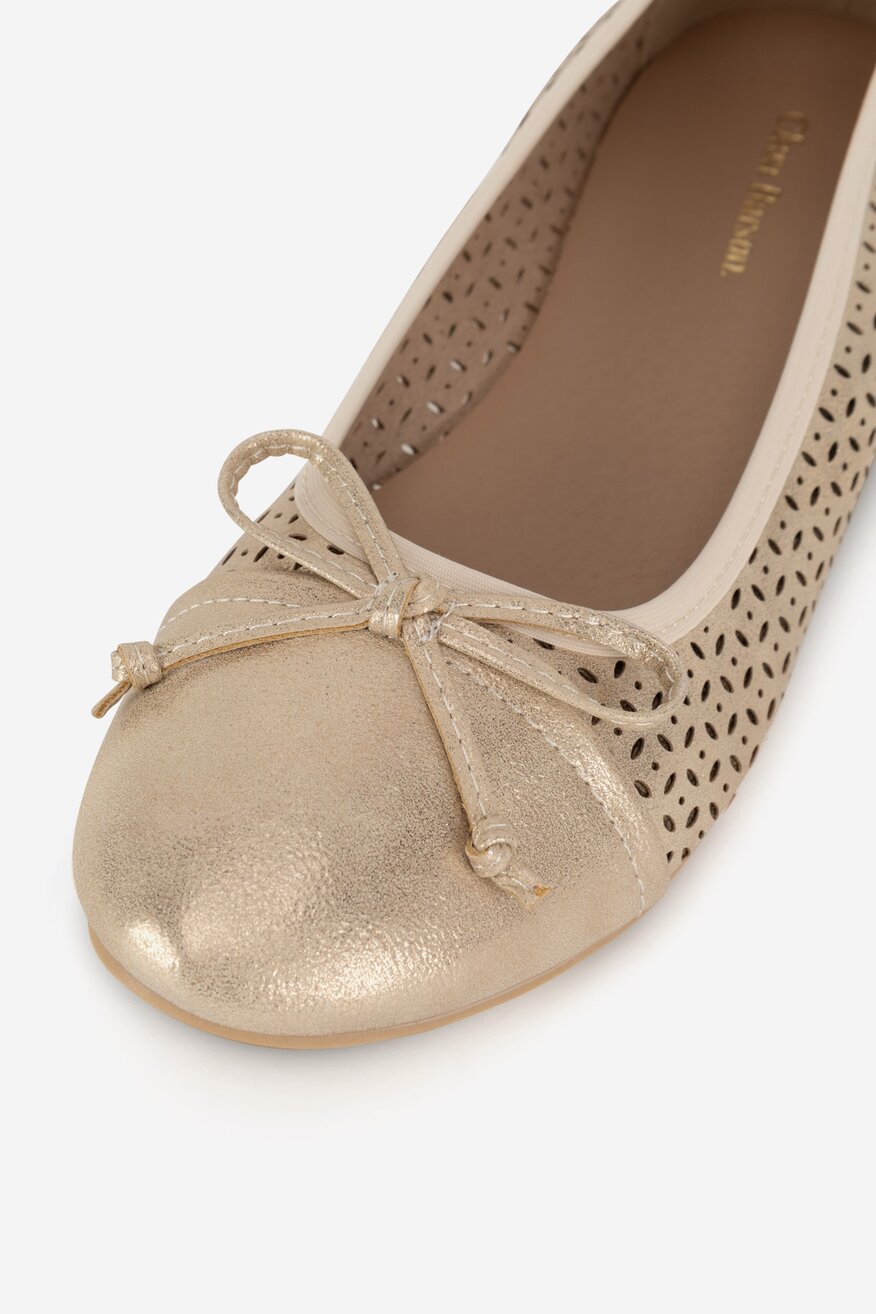 
                Baleríny Clara Barson ZLATÁ - 5903698589077