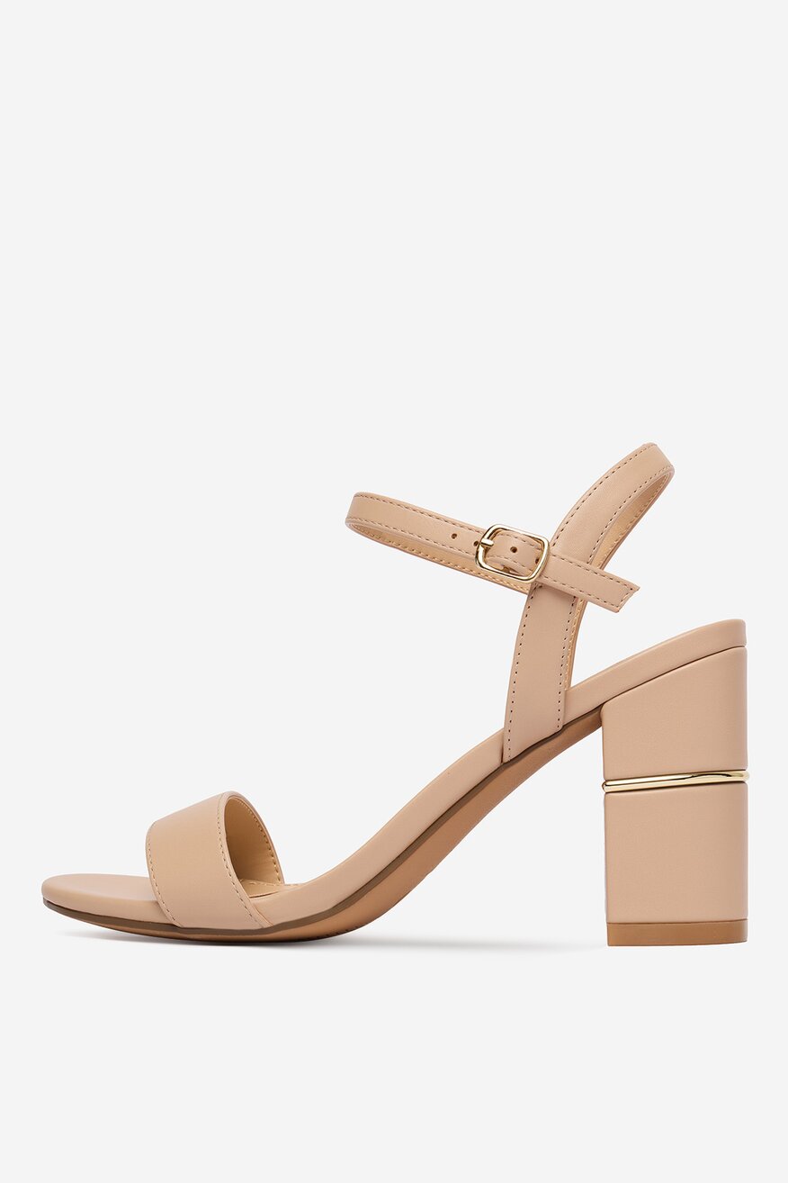 
                Сандалі Jenny БЕЖЕВИЙ - 5906751731659