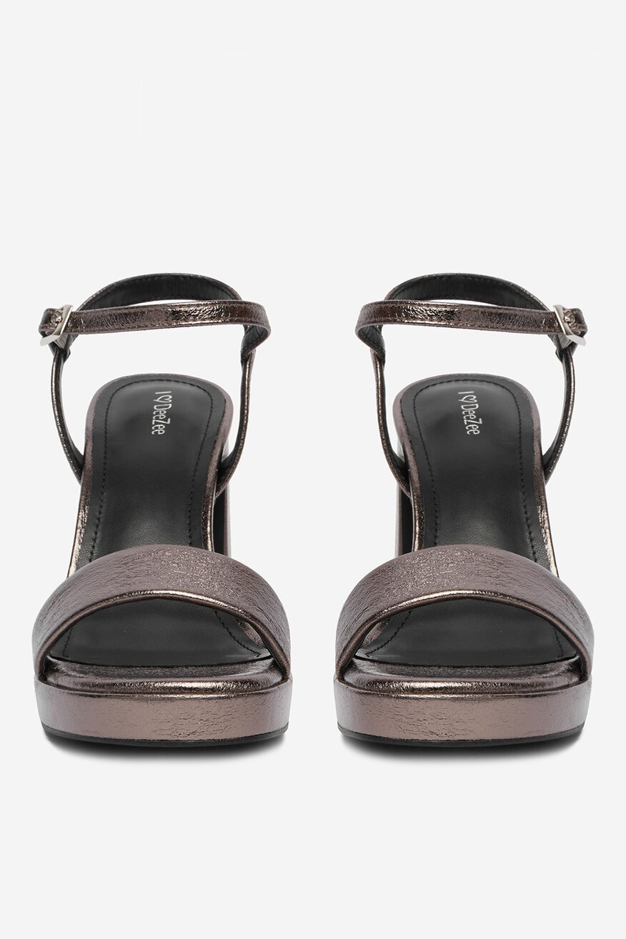 
                DeeZee - Sandały - 5906751863794