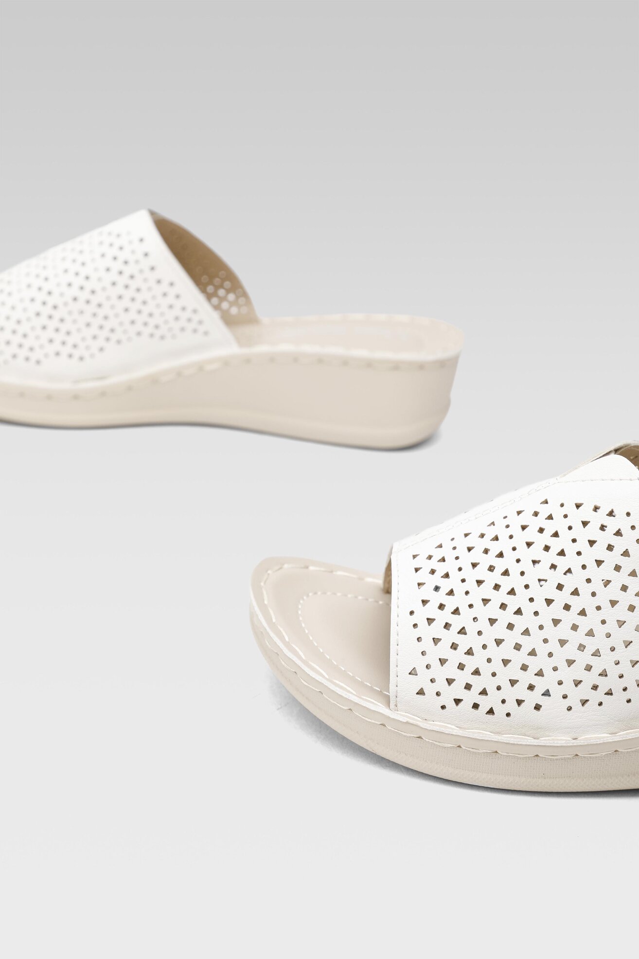 Papuče Clara Barson WSS20520-03 BELA