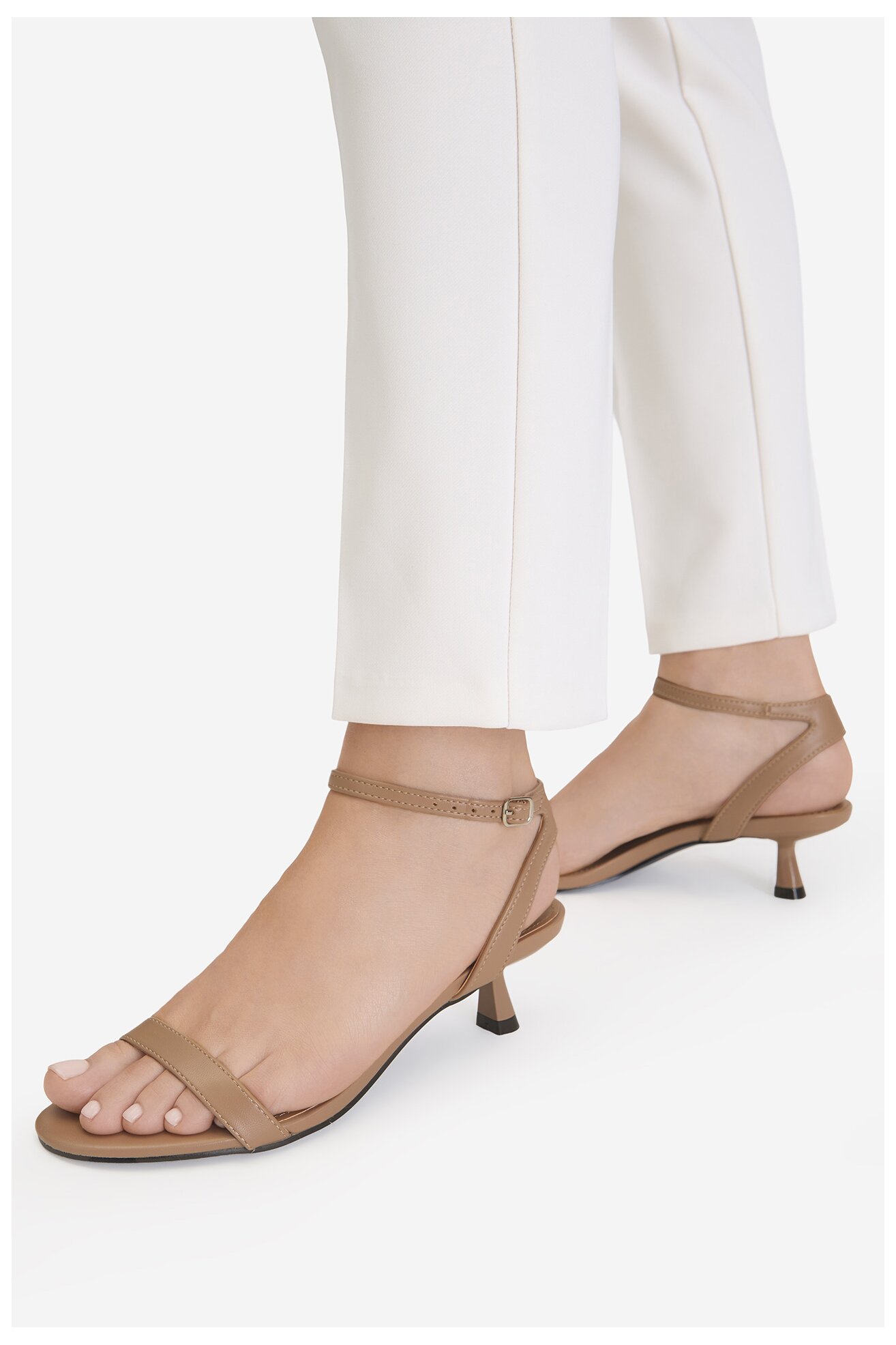 Sandały Jenny CEO-CD25-122 Beżowy