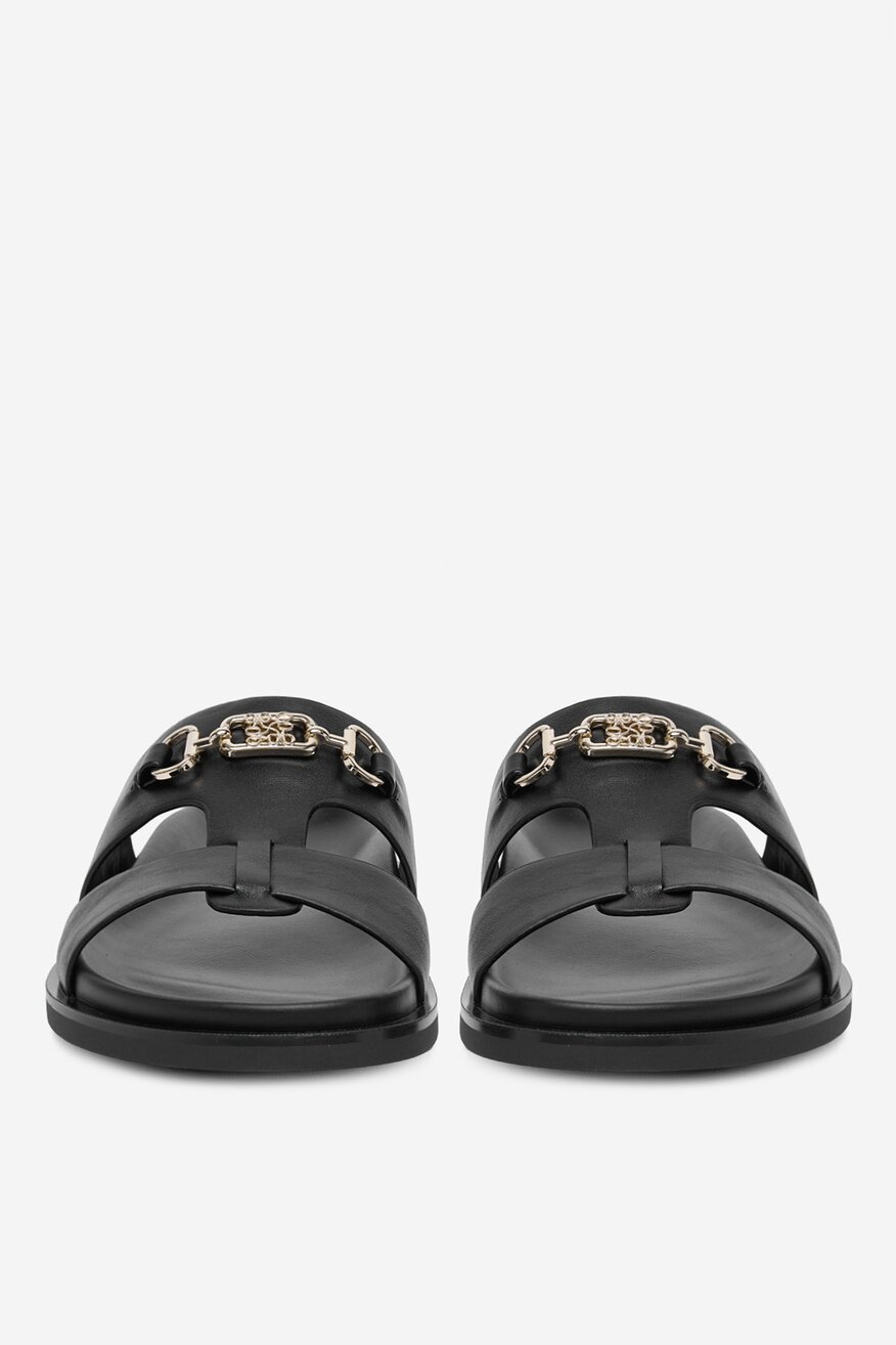
                Шльопанець NINE WEST ЧОРНИЙ - 5907964030171