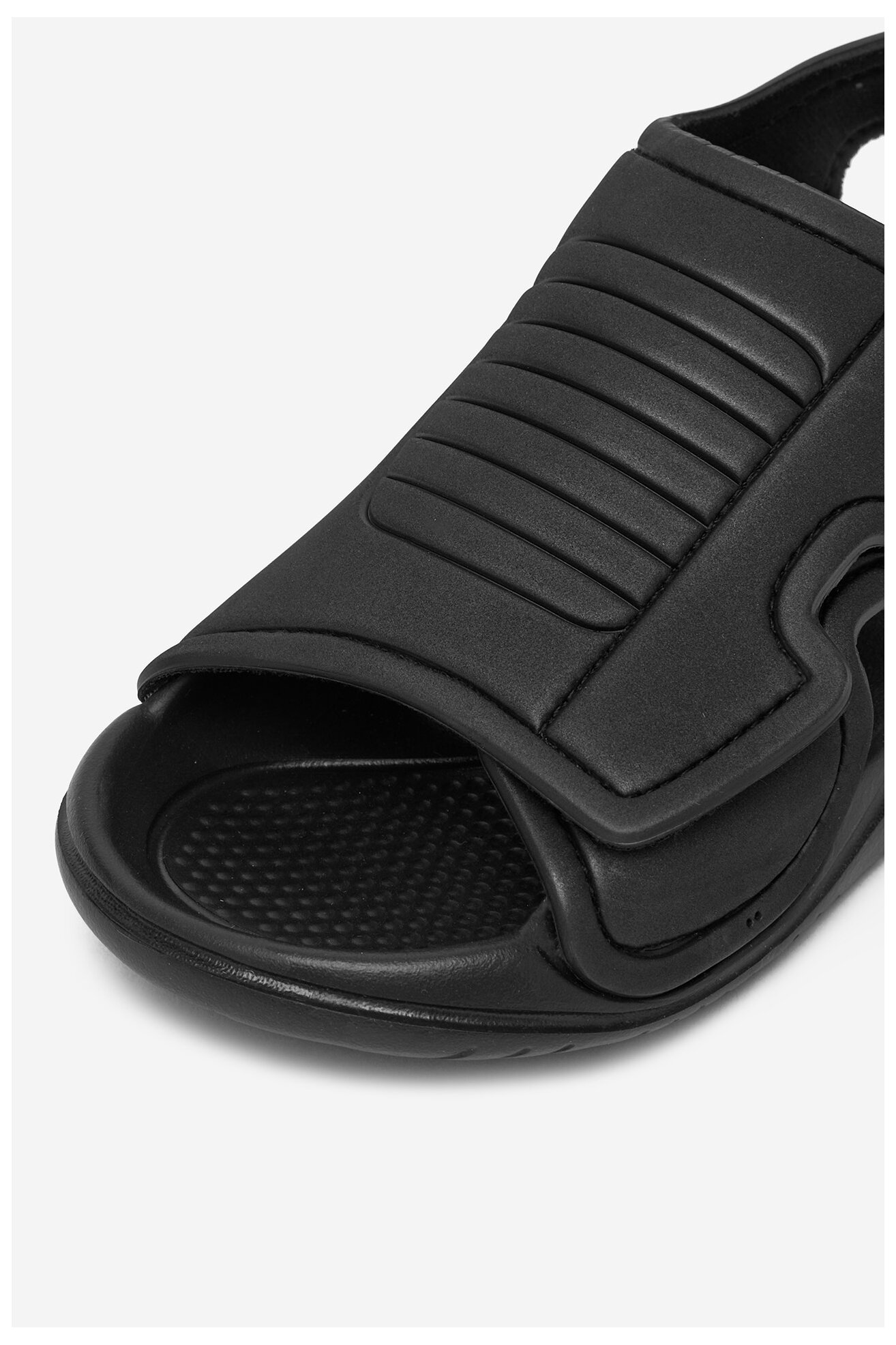 Szandál SHAQ LEA-XM-0048 FEKETE