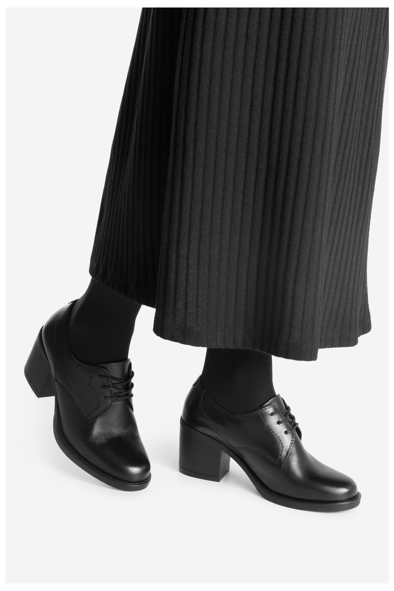 Półbuty Lasocki RST-MABEL-07 Czarny