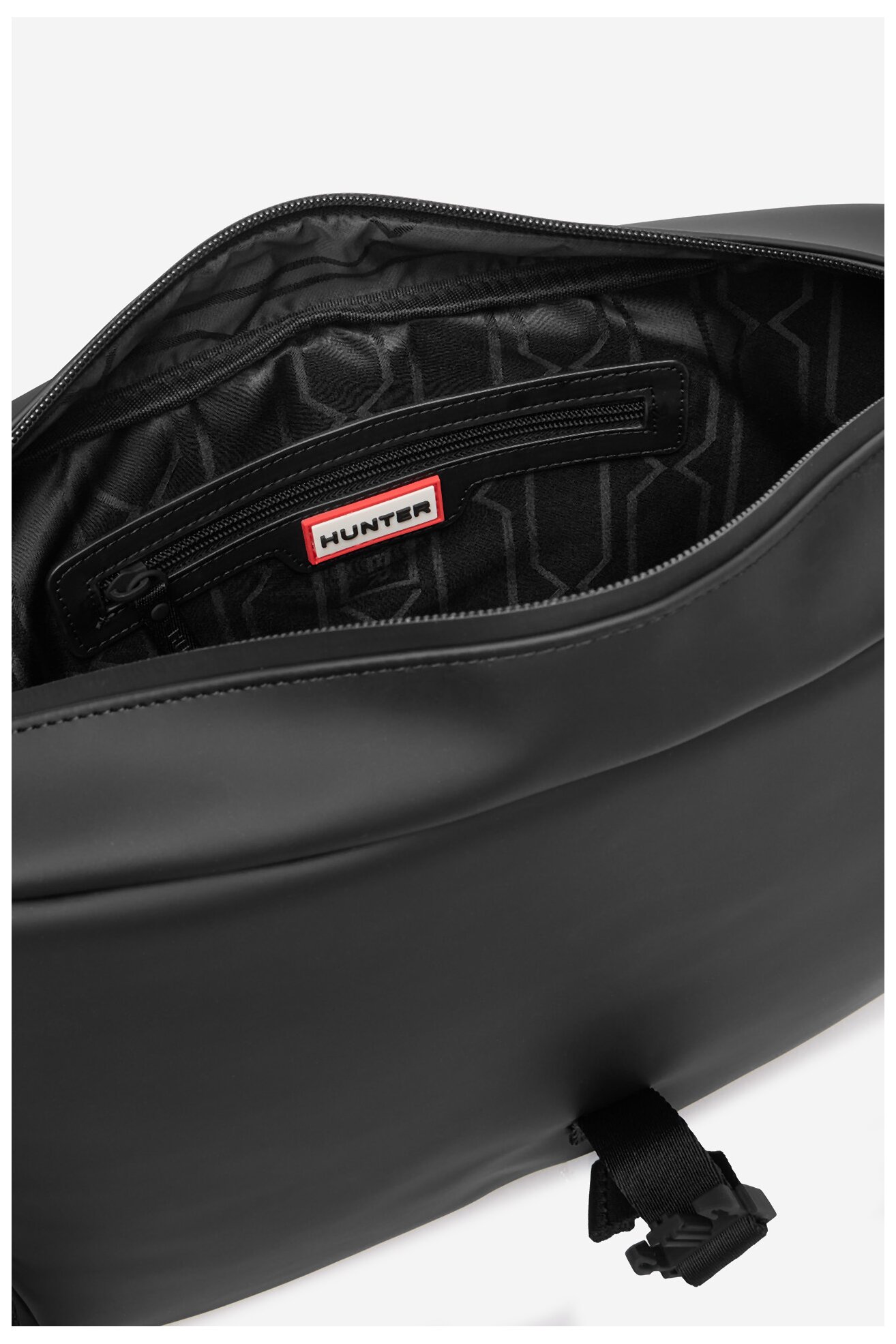 Мъжка чанта HUNTER CEO-HTR-F-002-09 ЧЕРЕН