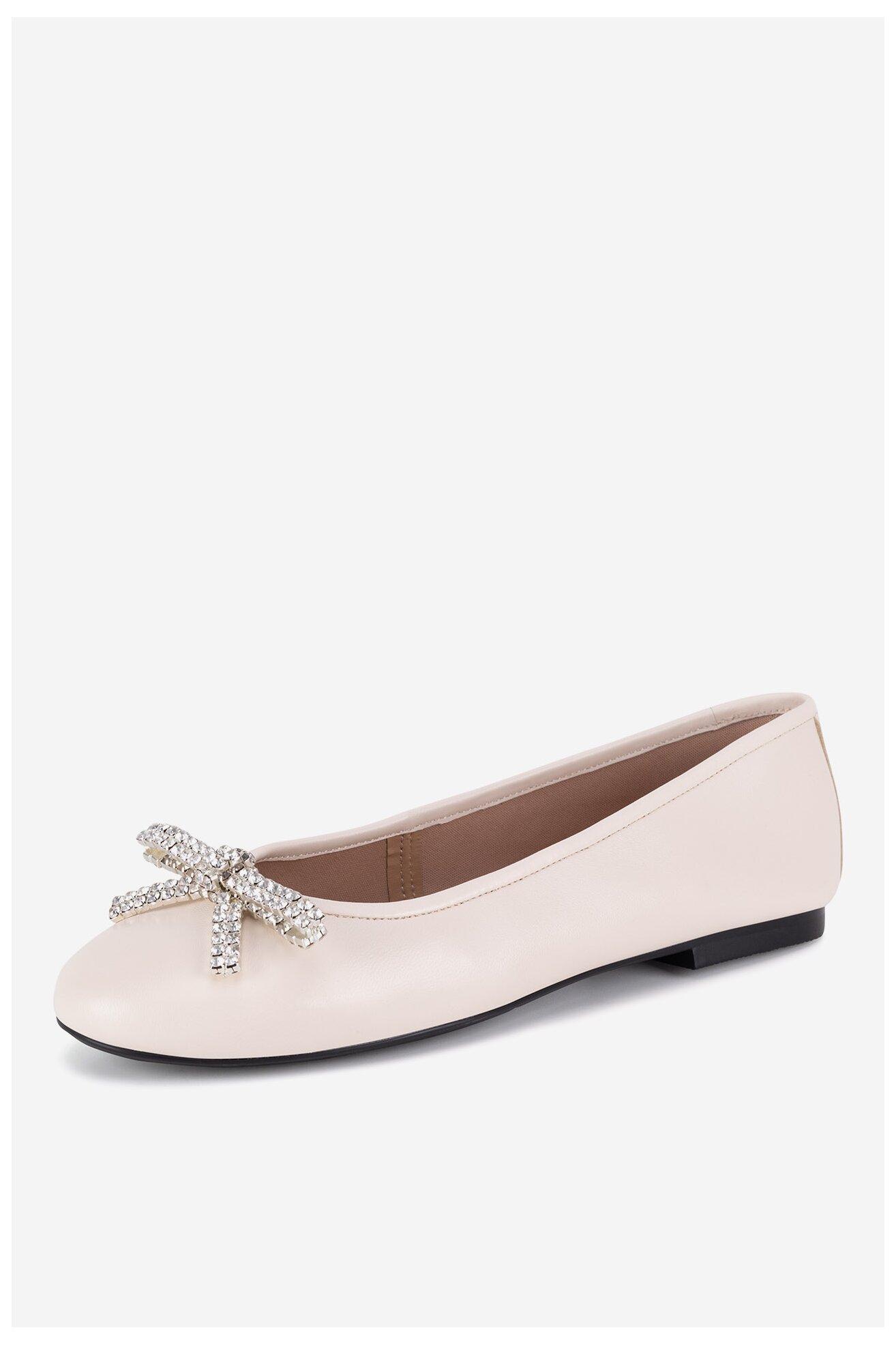 Балерина Badura CARNATION-8221-133 БЯЛ