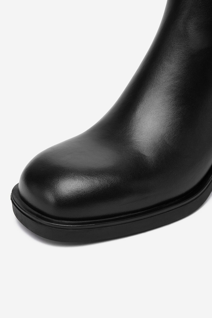 
                Bokacsizma Gino Rossi FEKETE - 5906751306550