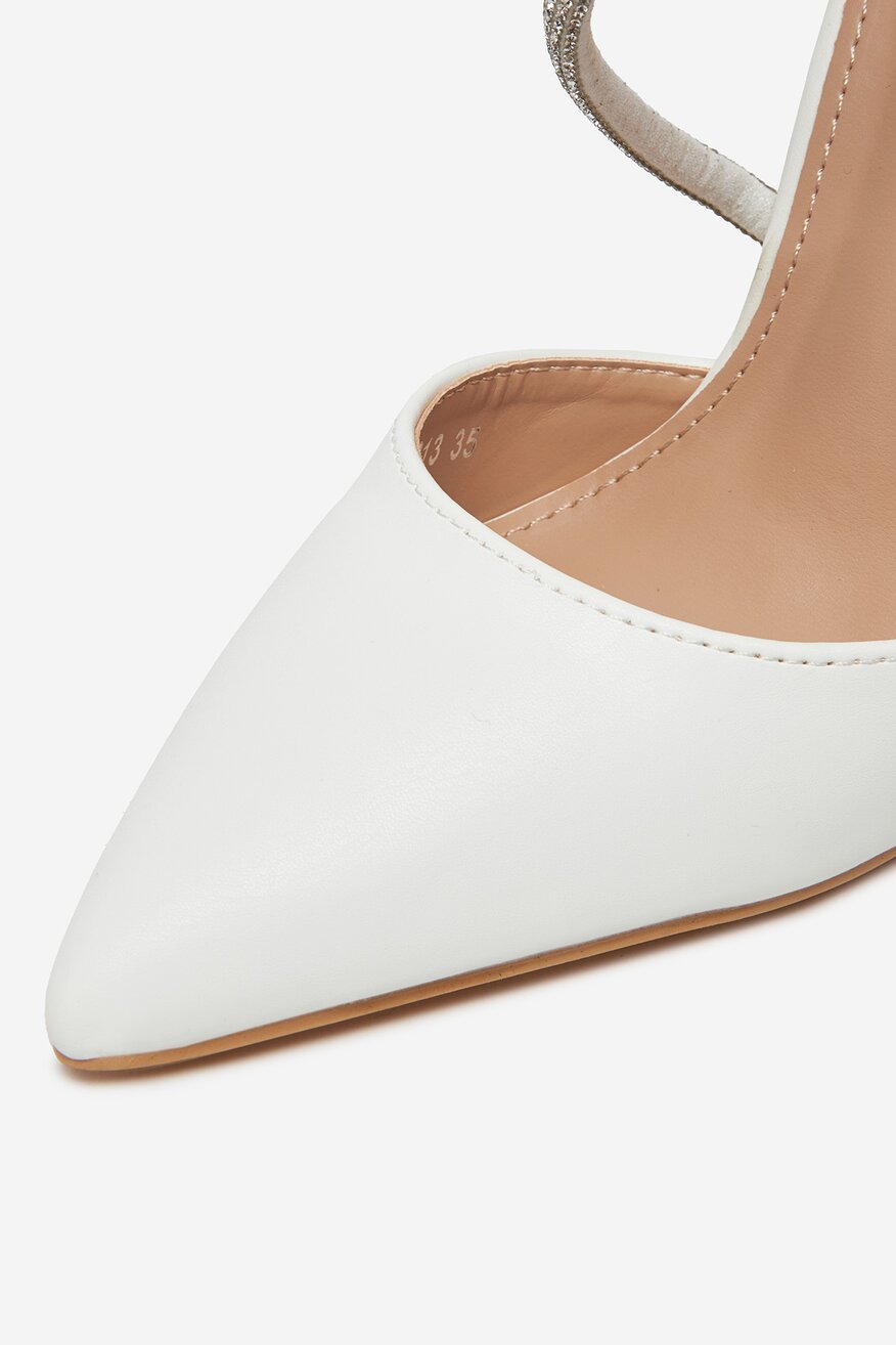 
                Елегантни обувки DeeZee БЯЛ - 5906751108819