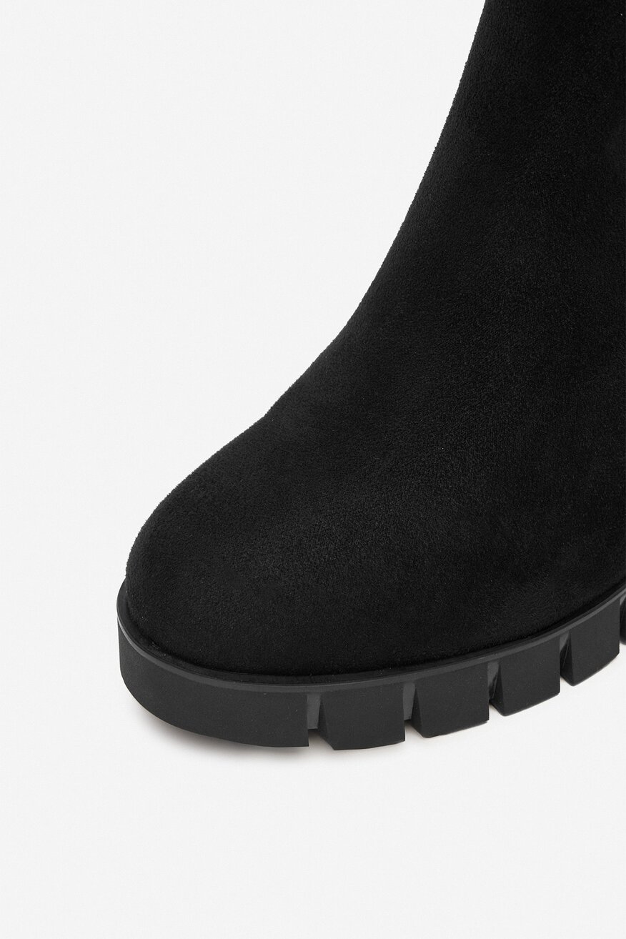 
                Боти DeeZee ЧЕРЕН - 5904410915204