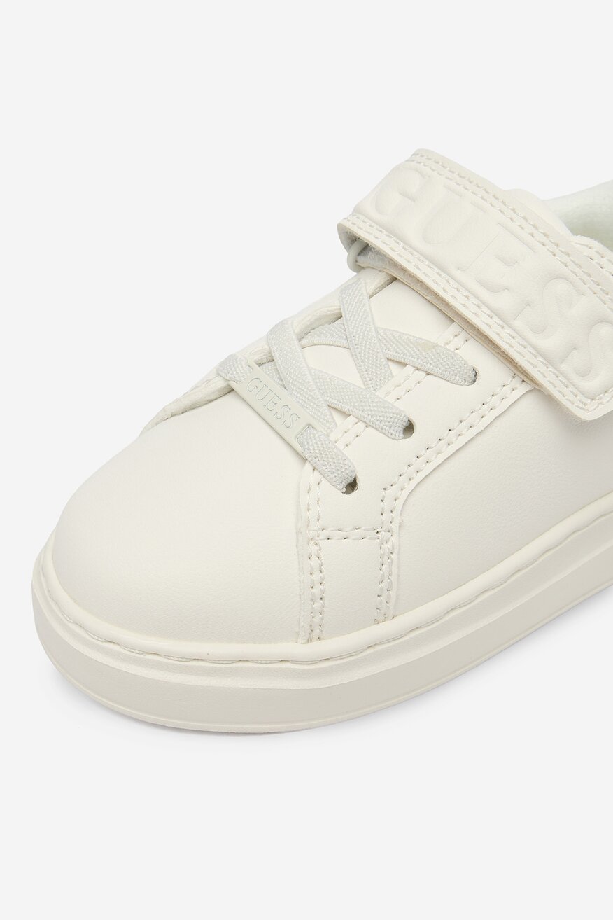 
                GUESS - Sneakersy - 5906751755358