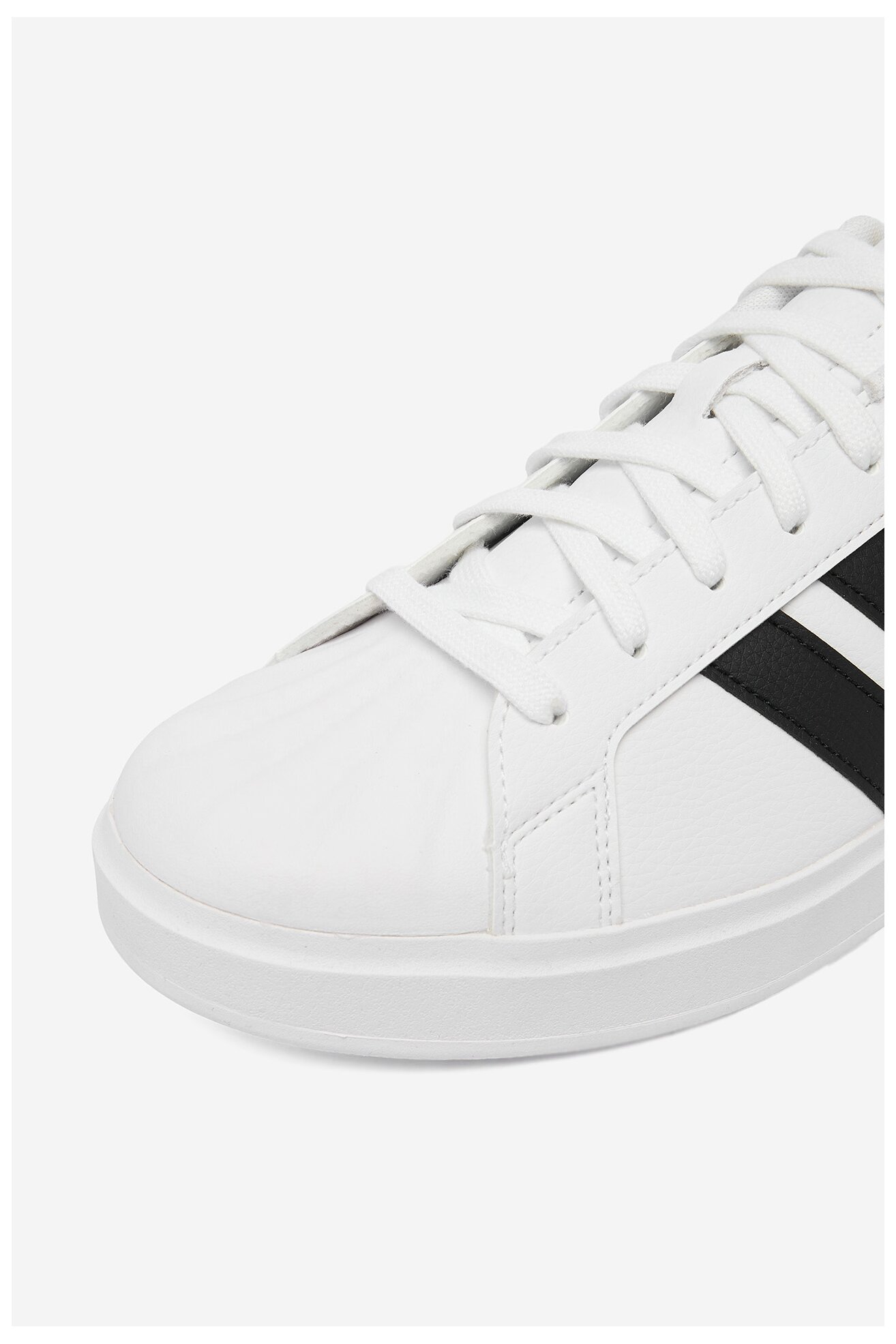 Sportcipő adidas CEO-STREETTALK JP8275 FEHÉR