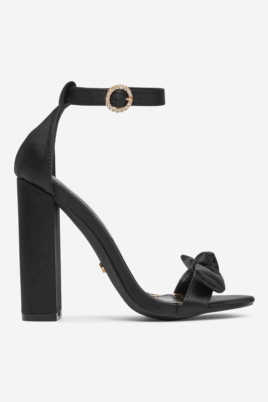 
                DeeZee - Sandały na słupku - 5906751104965