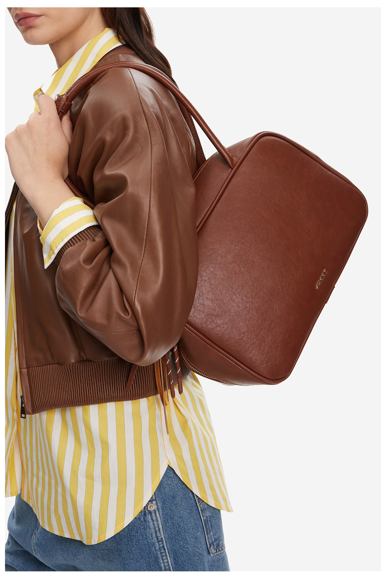 Kézitáska Jenny C-JNY-M-015-08 CAMEL