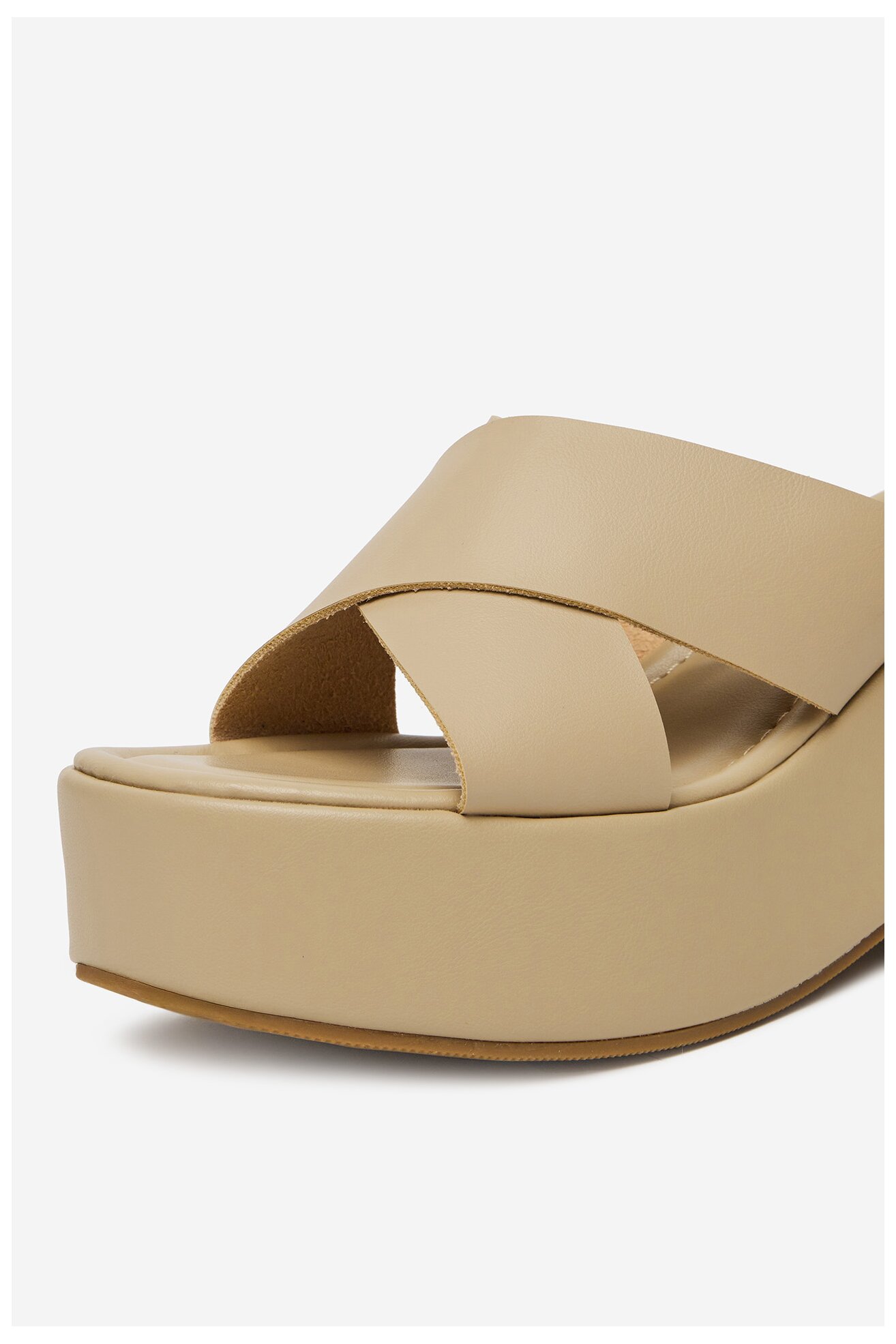 Klapki DeeZee F22067-4 Beżowy